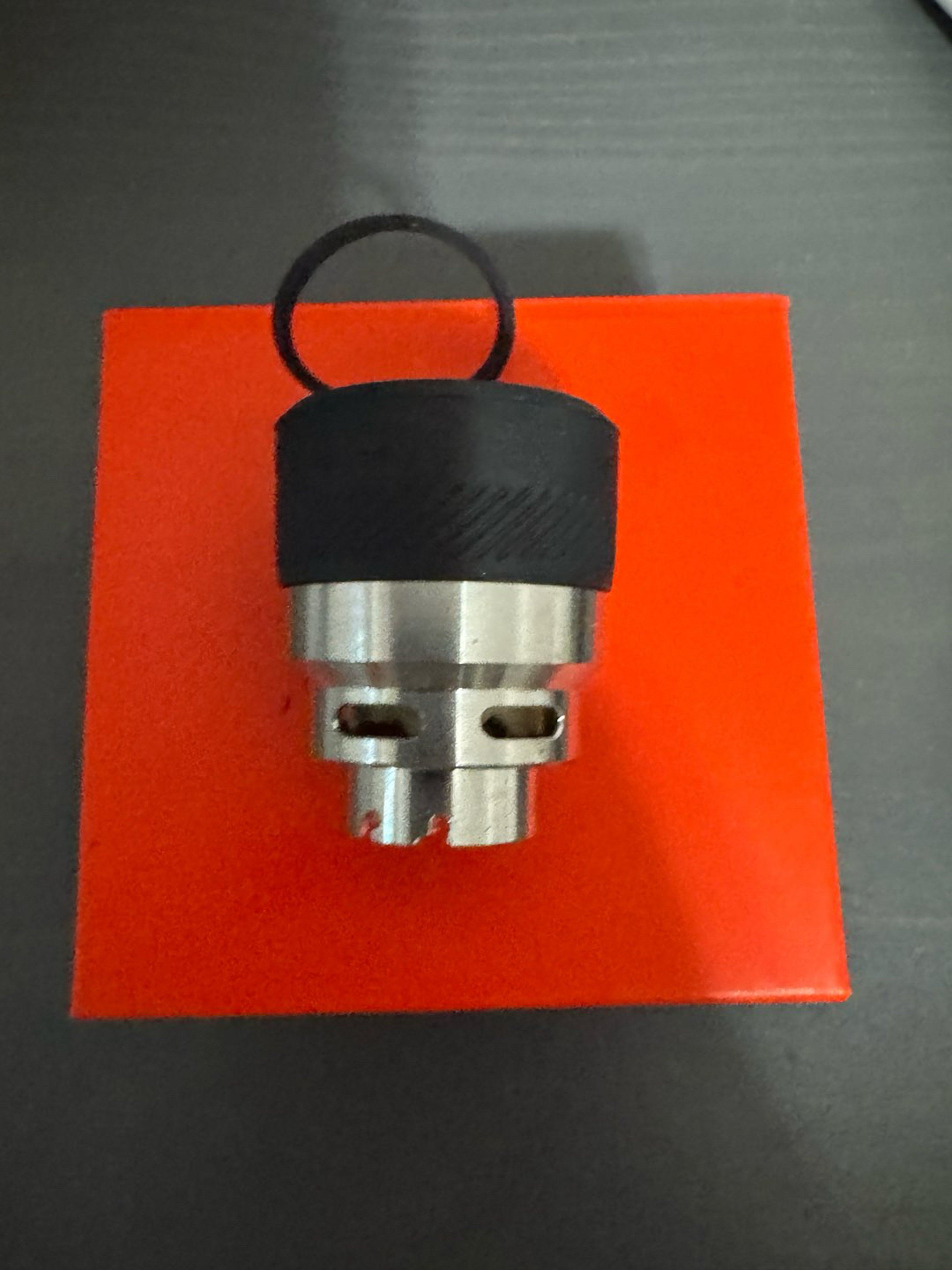 Preview pic of Puffco ceramic coil