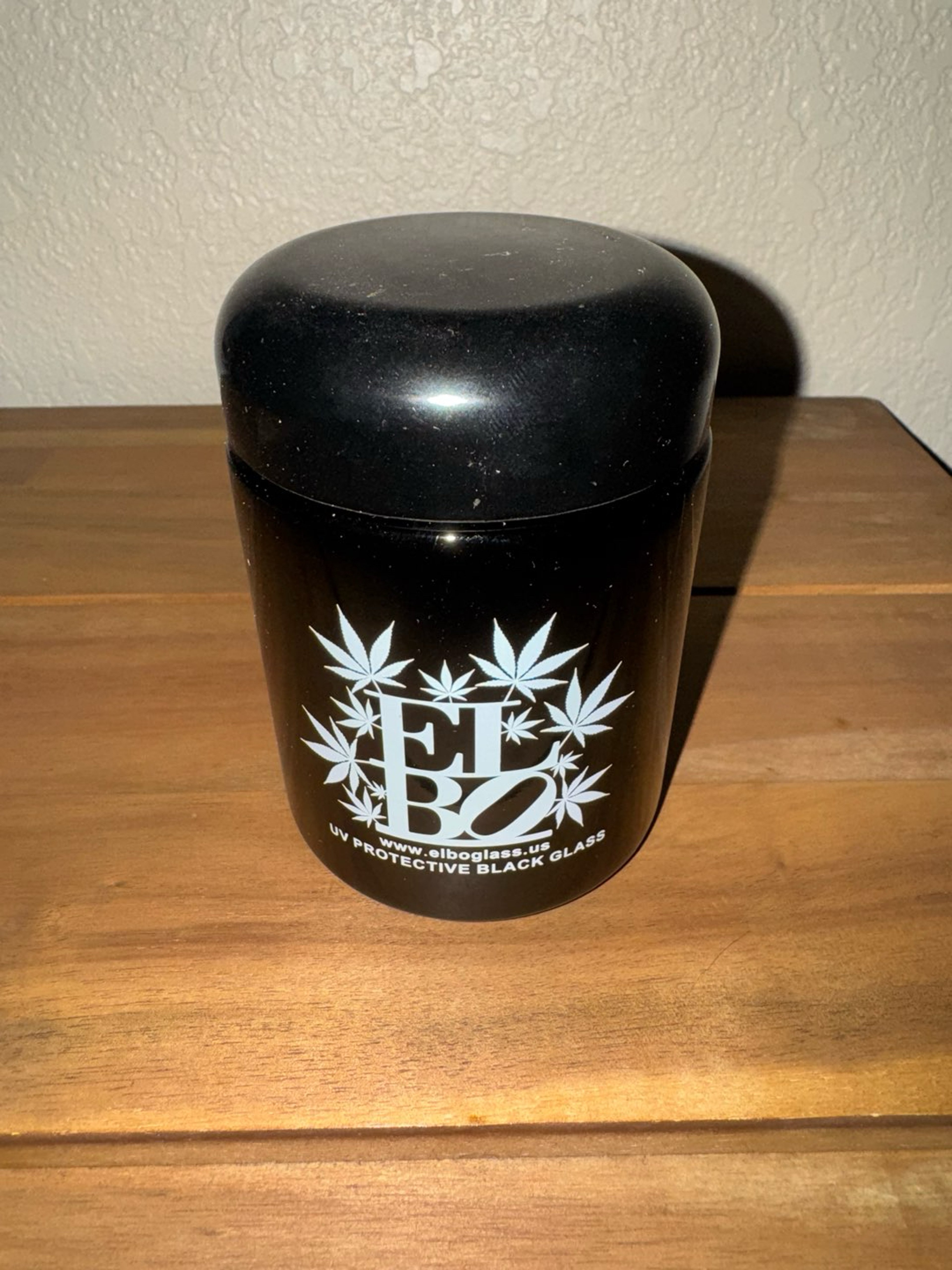 Preview pic of Elbo Glass Black Stash Jar