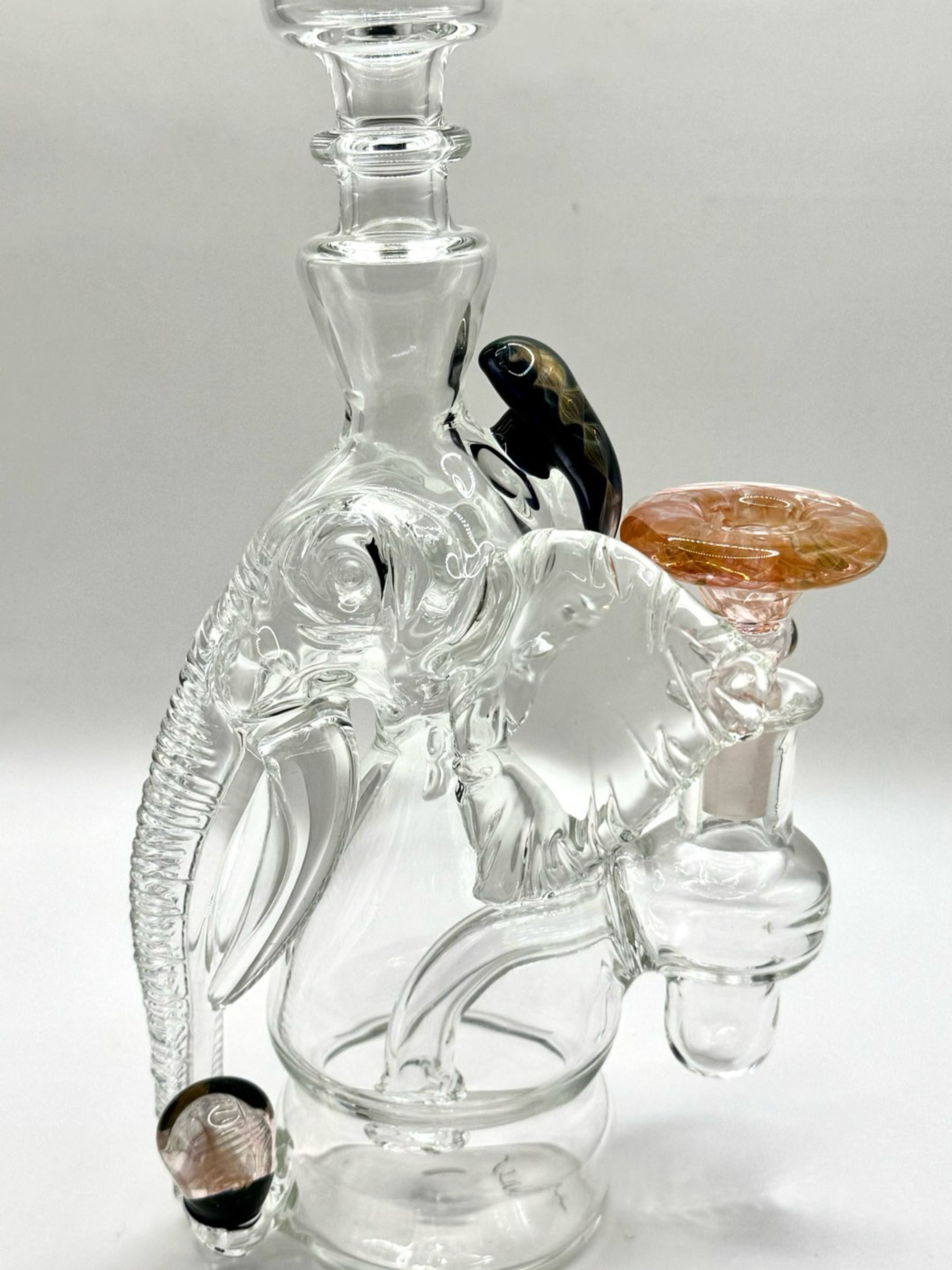 Preview pic of Johnny Rise Elephant water piece