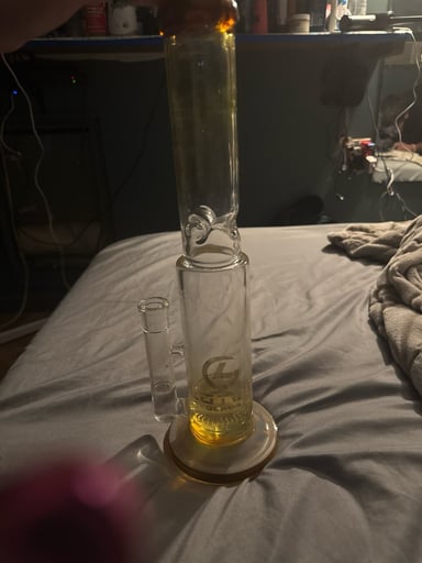 Preview pic of Lotus glass 15” straight tube w\ ice pinch