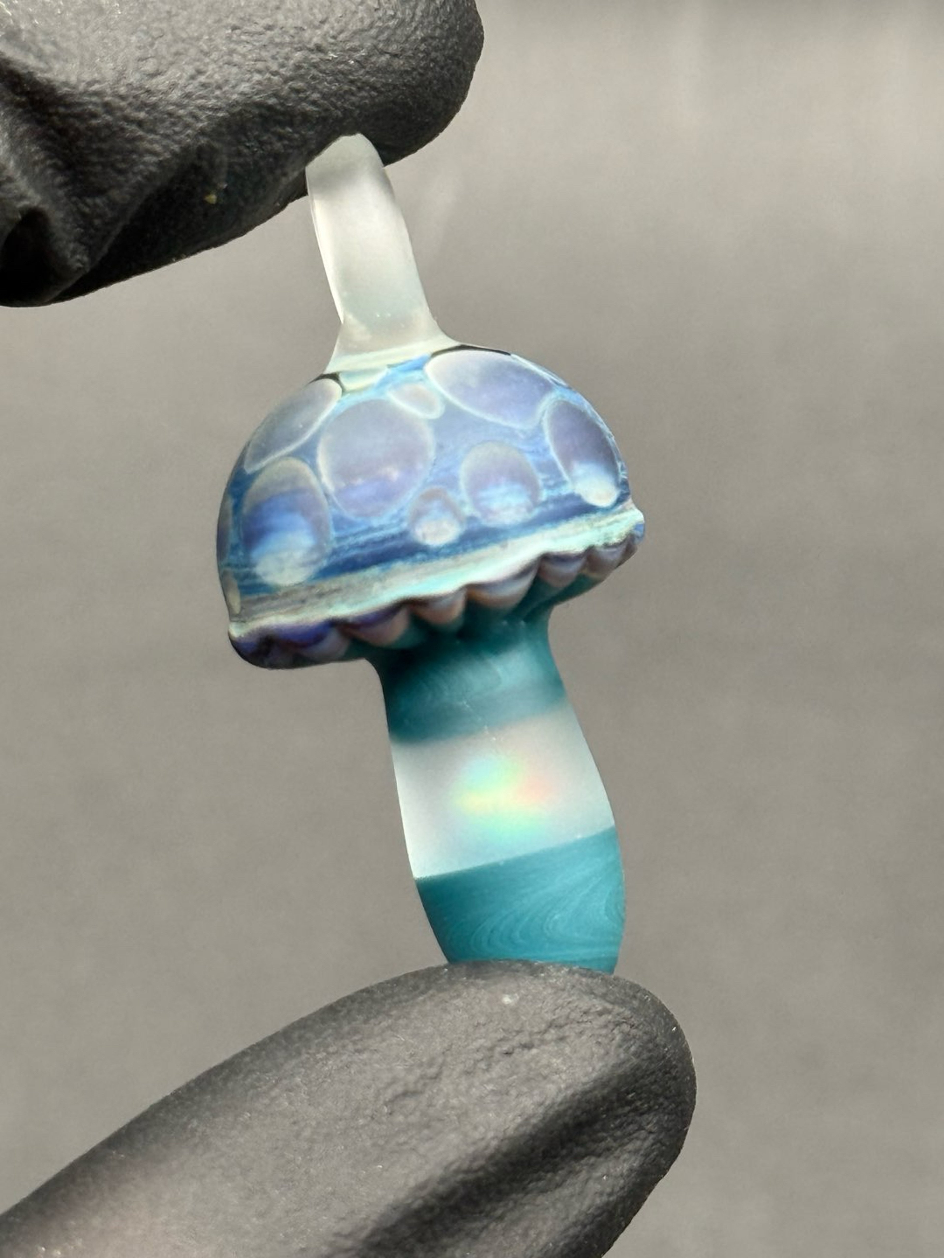 Preview pic of Opal mushroom pendant UV