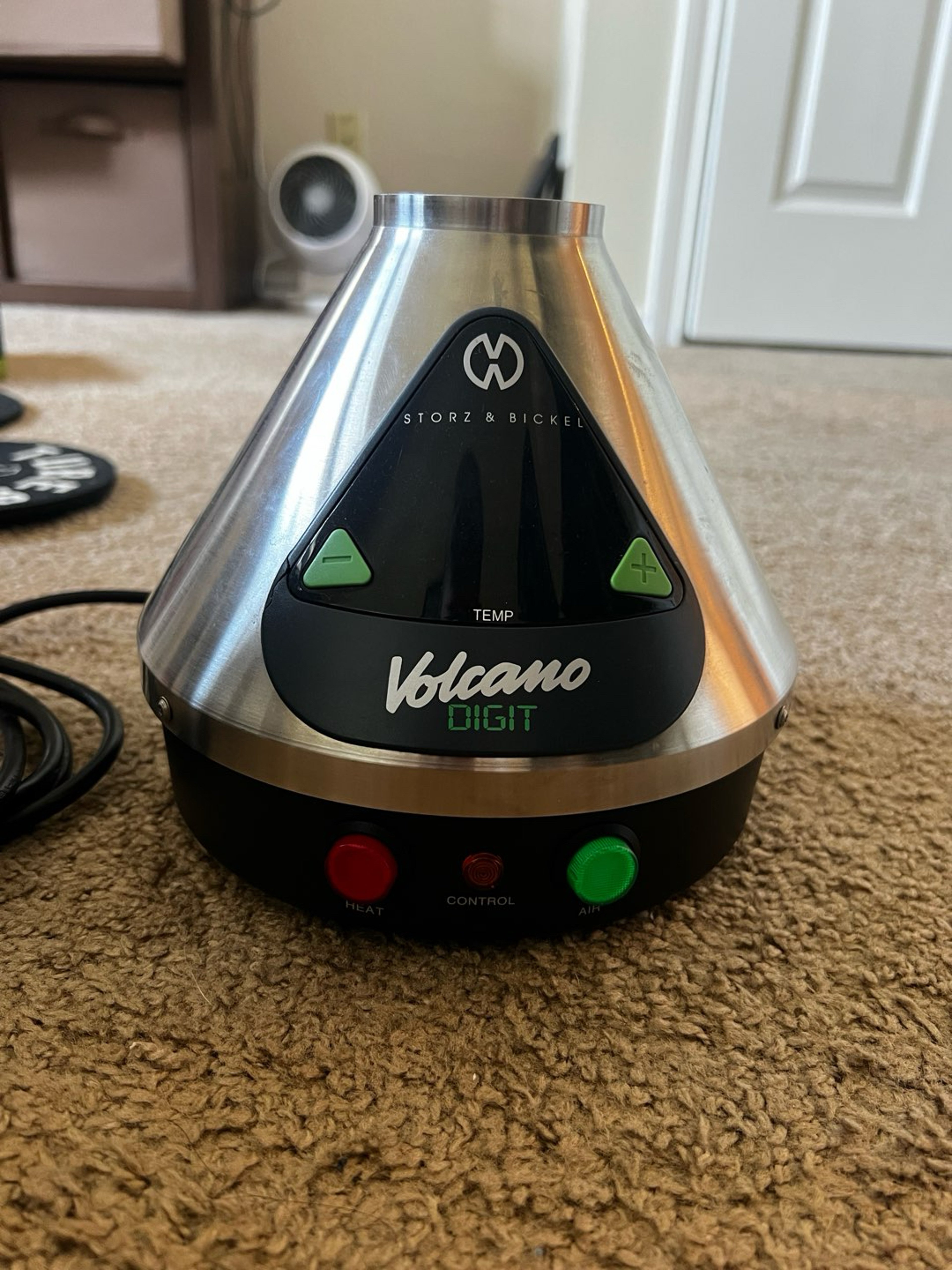 Preview pic of Volcano Digit W/ Two Bags