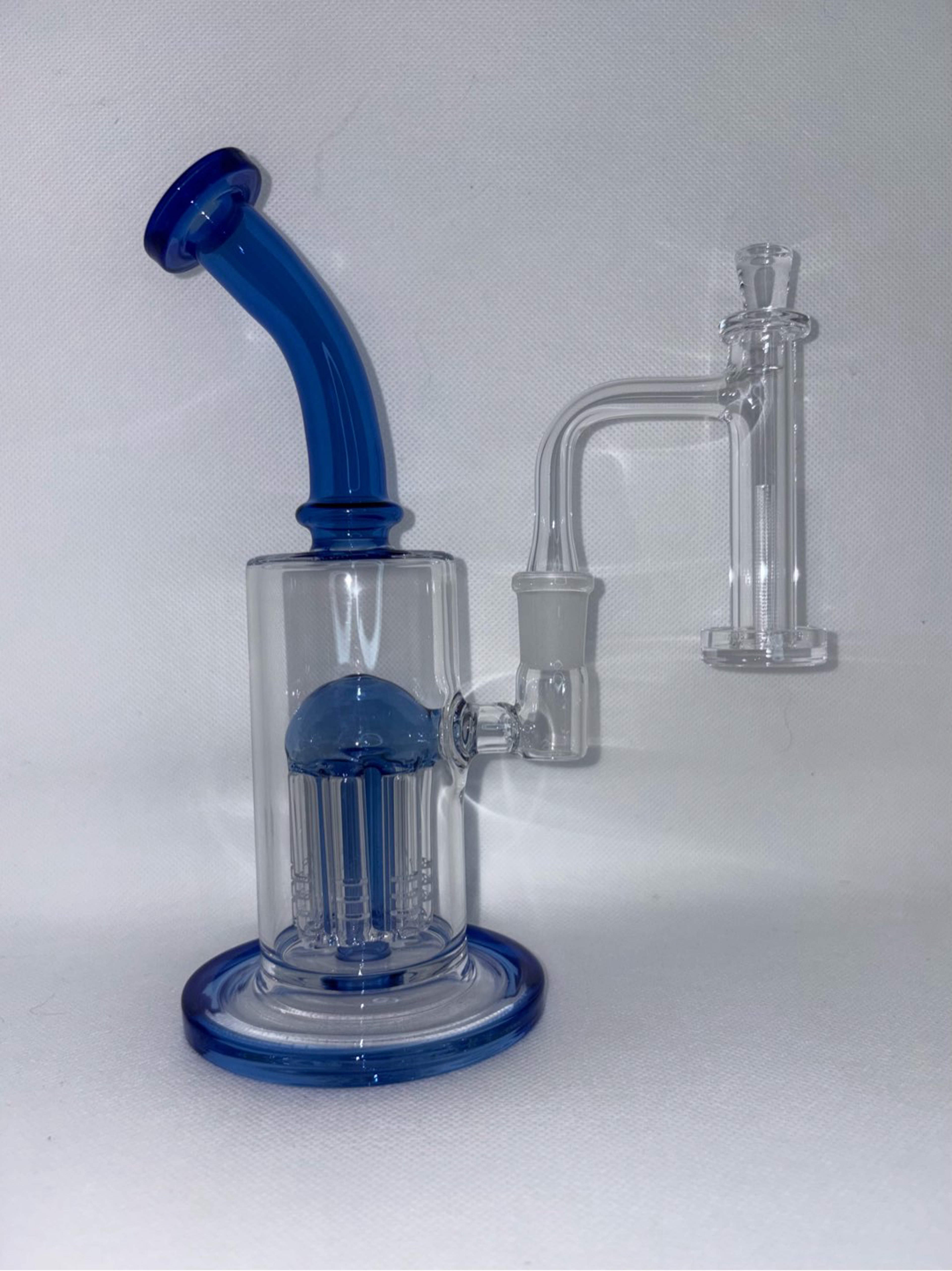 Preview pic of 8’ tall 6 Arm Dab rig setup 14mm, comes with Control Tower setup