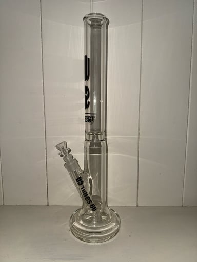 Preview pic of 18” US Tubes Hybrid Bong