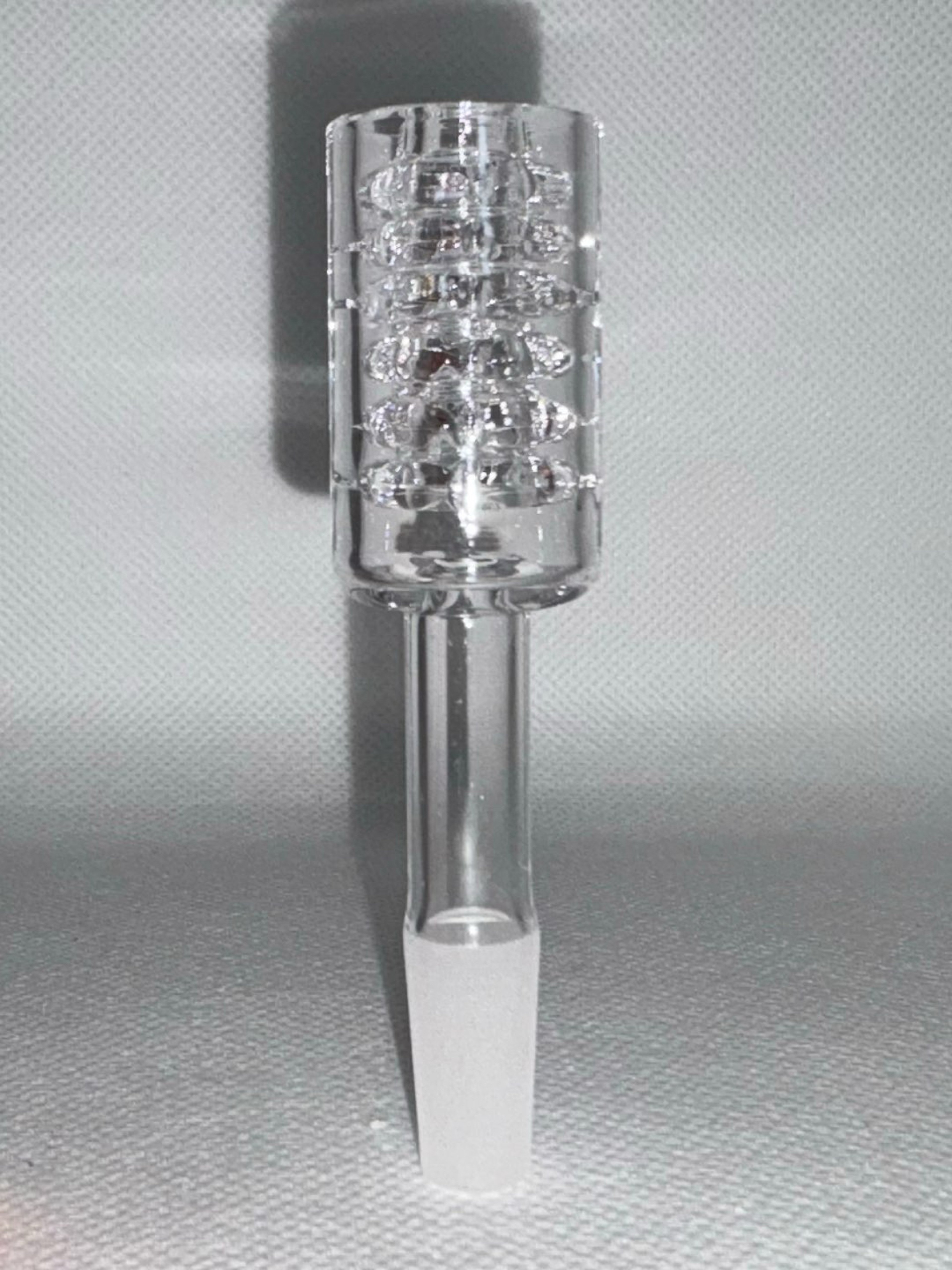 Preview pic of 10mm 6 Knot Quartz Banger