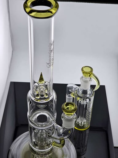 Preview pic of Sovereignty FA Straight Neck 44mm Hollow Foot Pint Pillar Set - Translucent Yoshi CFL