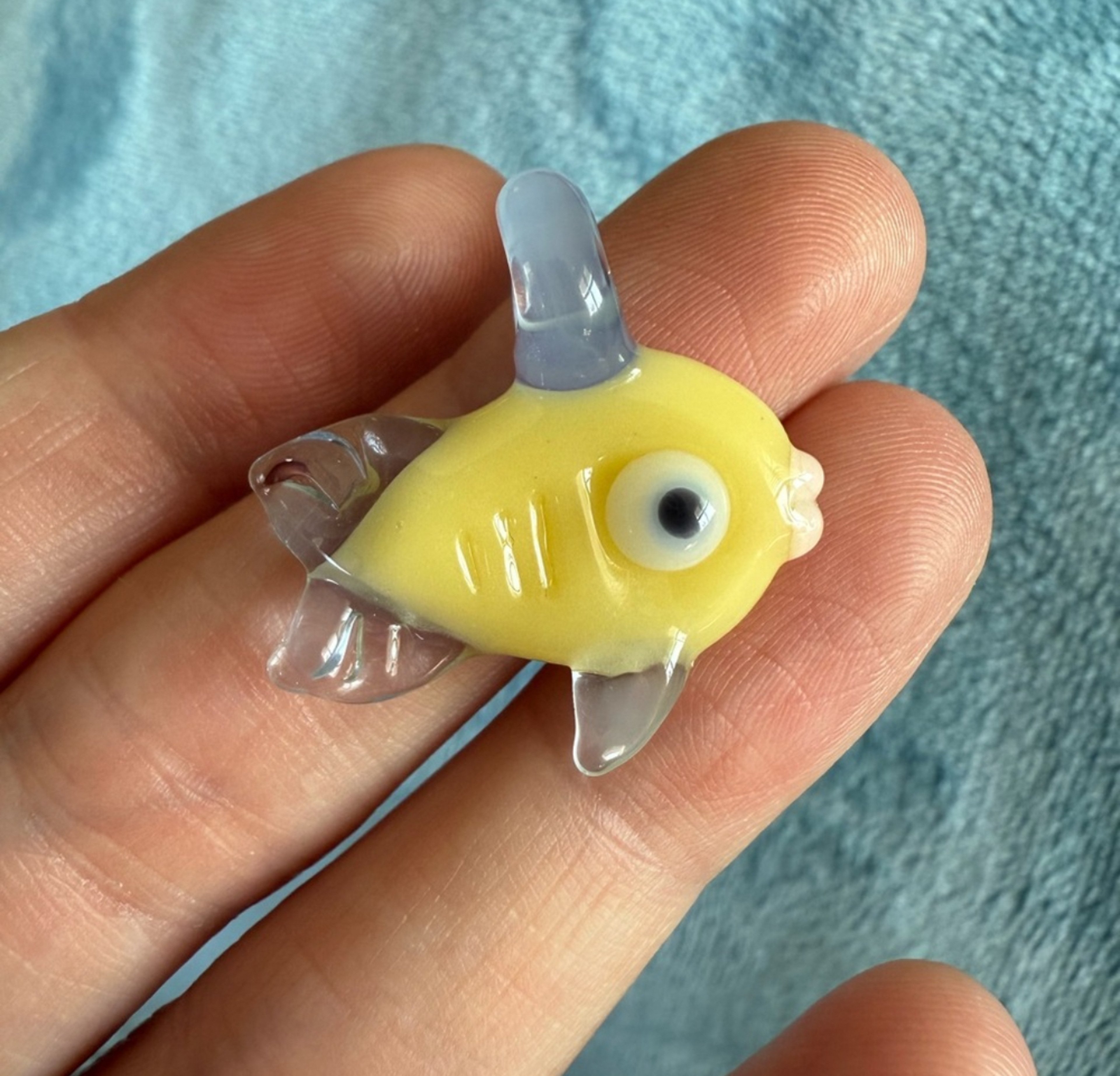 Preview pic of Wired Glass Fish Pendant