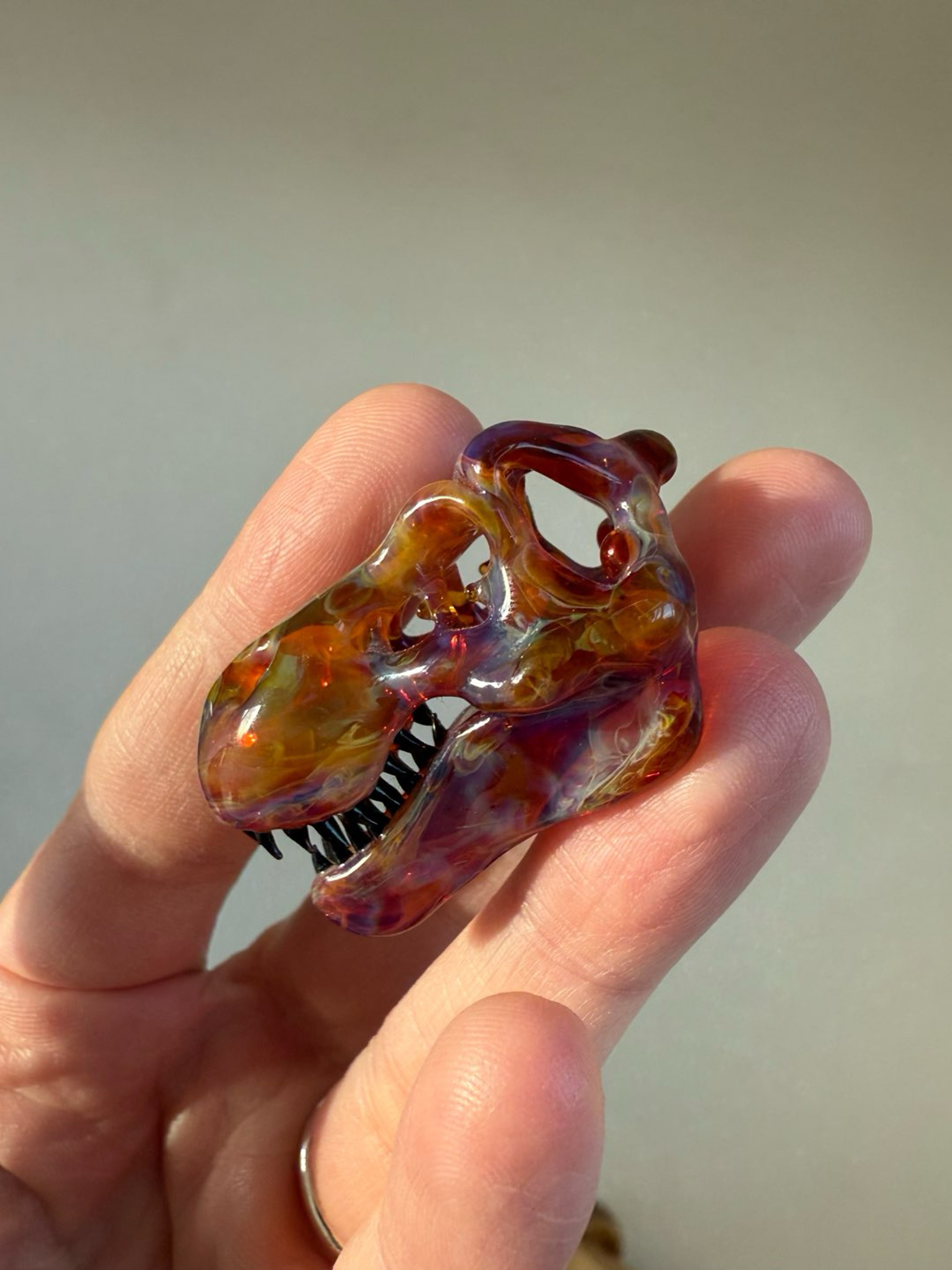 Preview pic of Roe Glass Amber T-Rex Skull Pendant