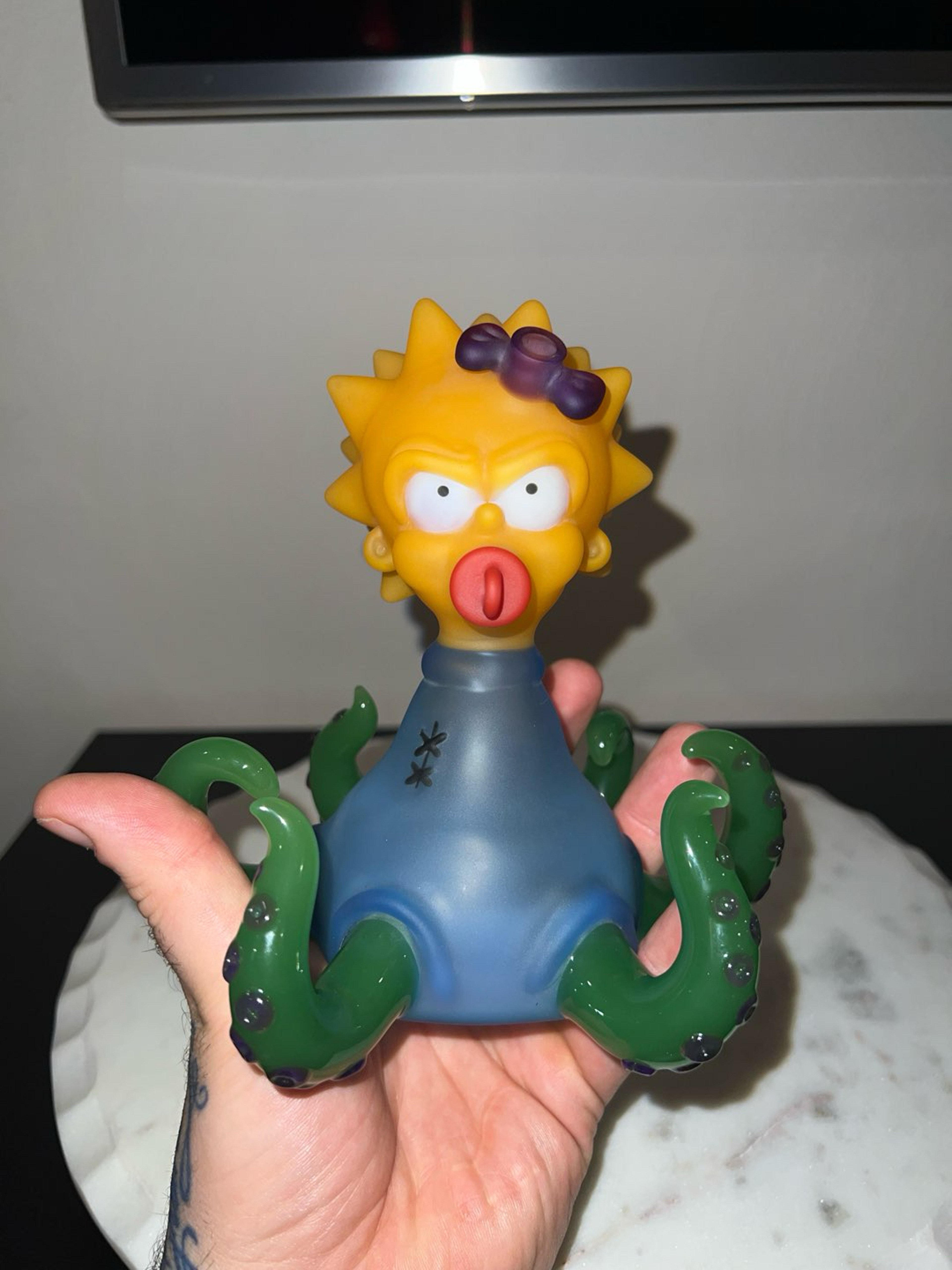 Jsmart Glass Treehouse of horror Maggie 10mm image 0