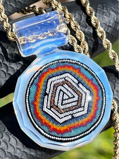 Preview pic of Newob Penrose Pendant