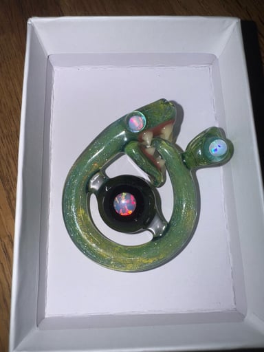 Preview pic of Upgrade Glass Ouroboros