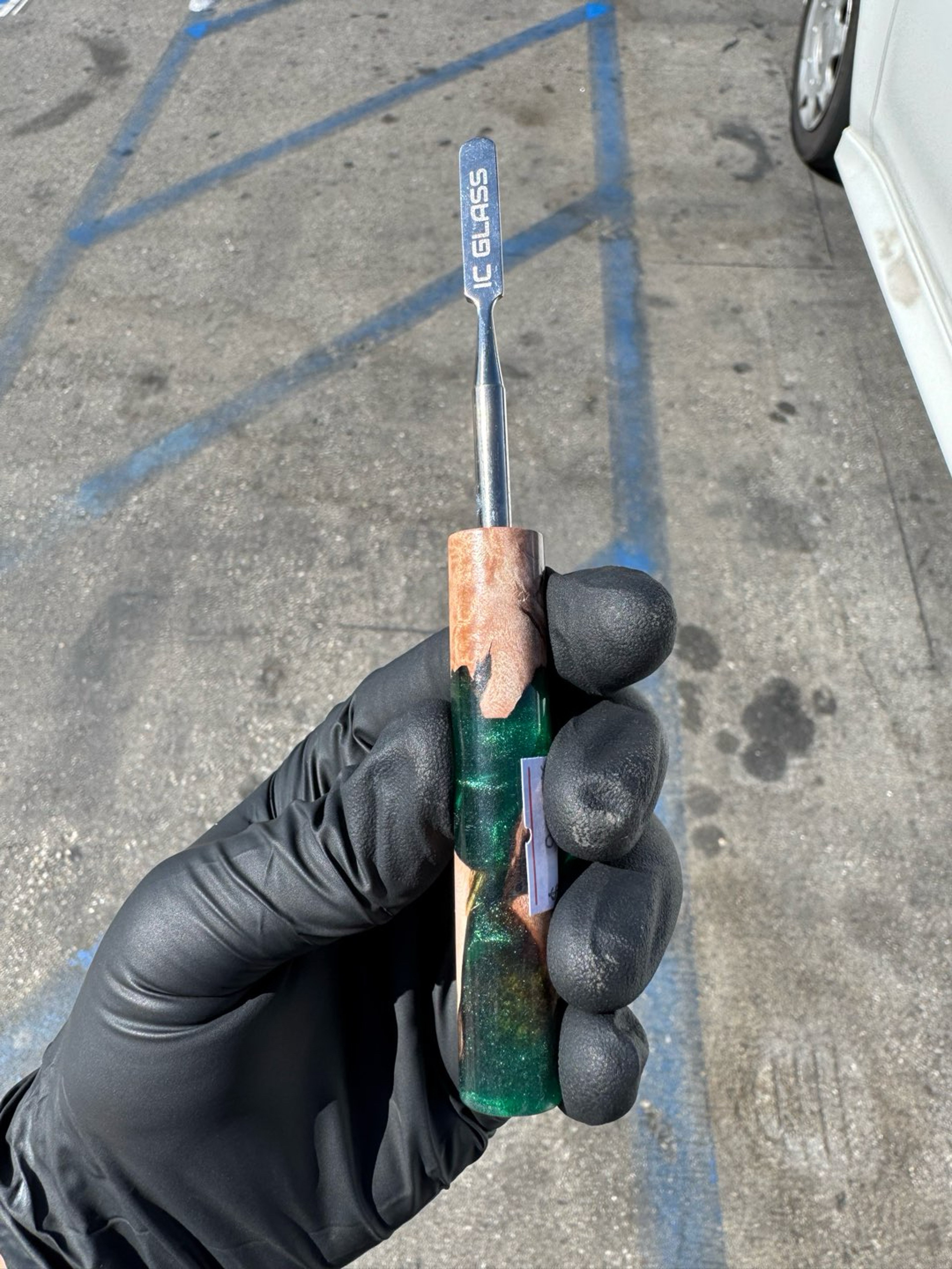 Preview pic of Teal epoxy dab stick