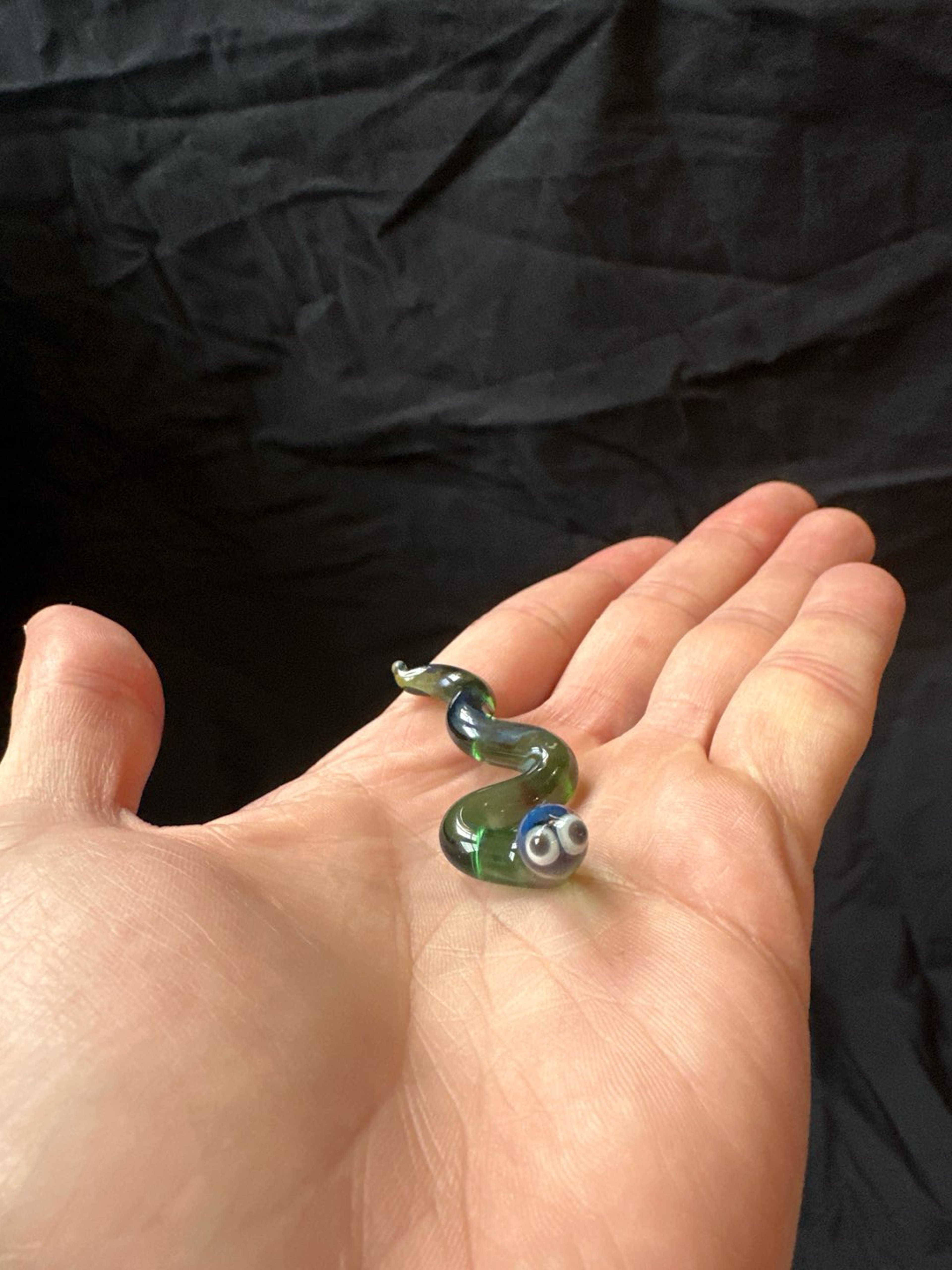Preview pic of Surprised snake guy
