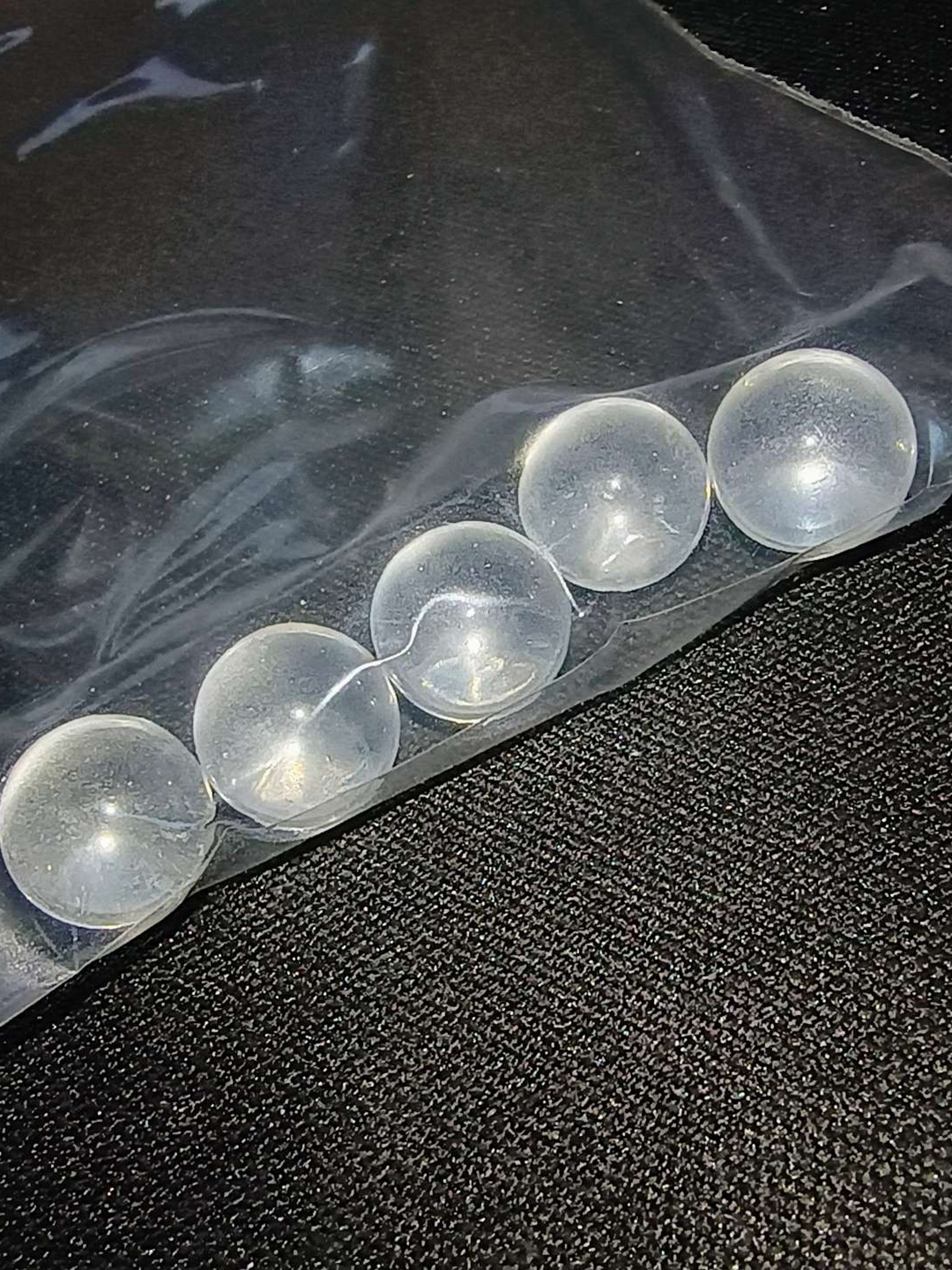 Preview pic of 5pk 8mm clear terp pearls by white rhino