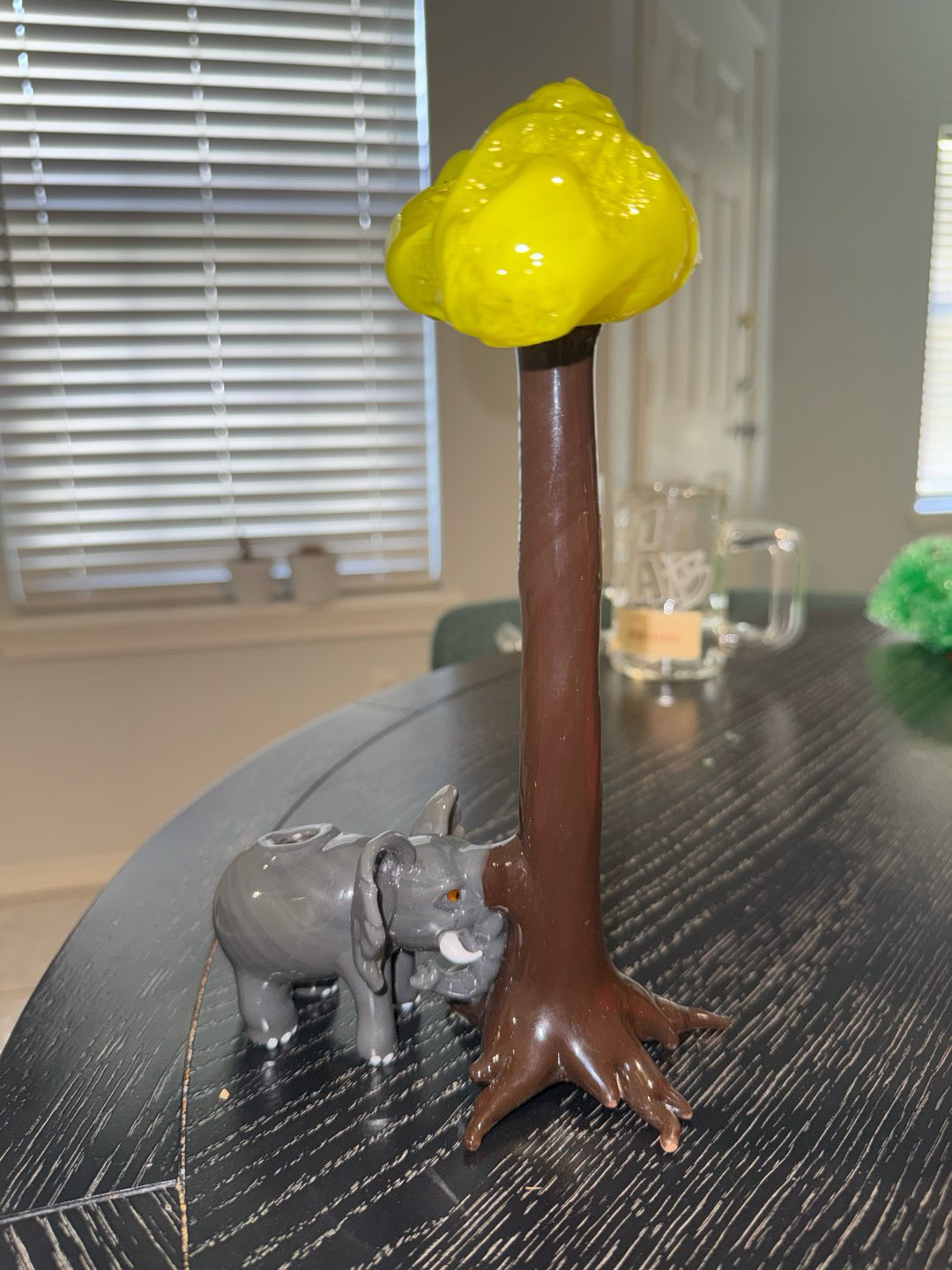 Elephant tree rig image 0