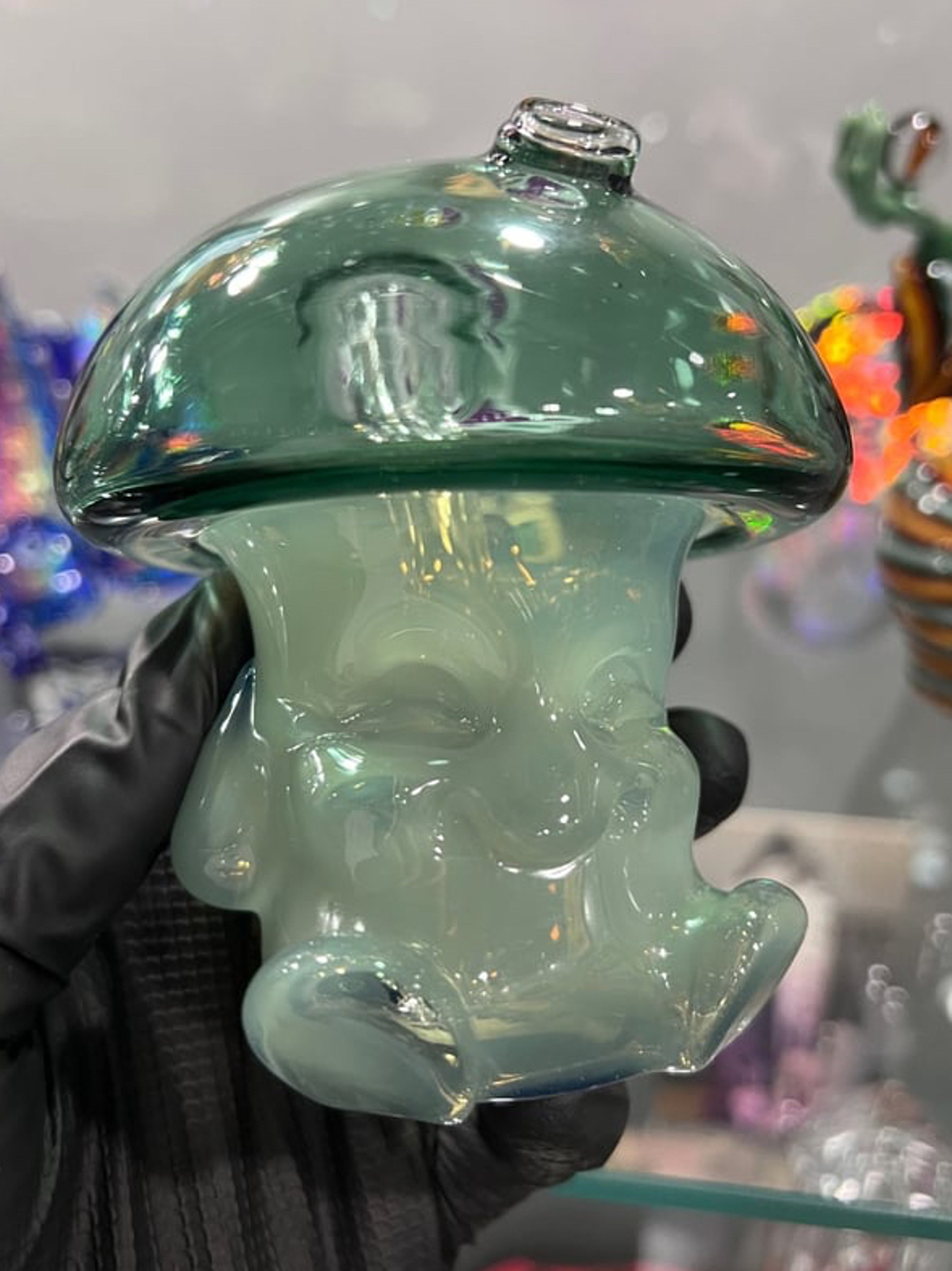 Preview pic of Hendy Glass CFL Shroomer