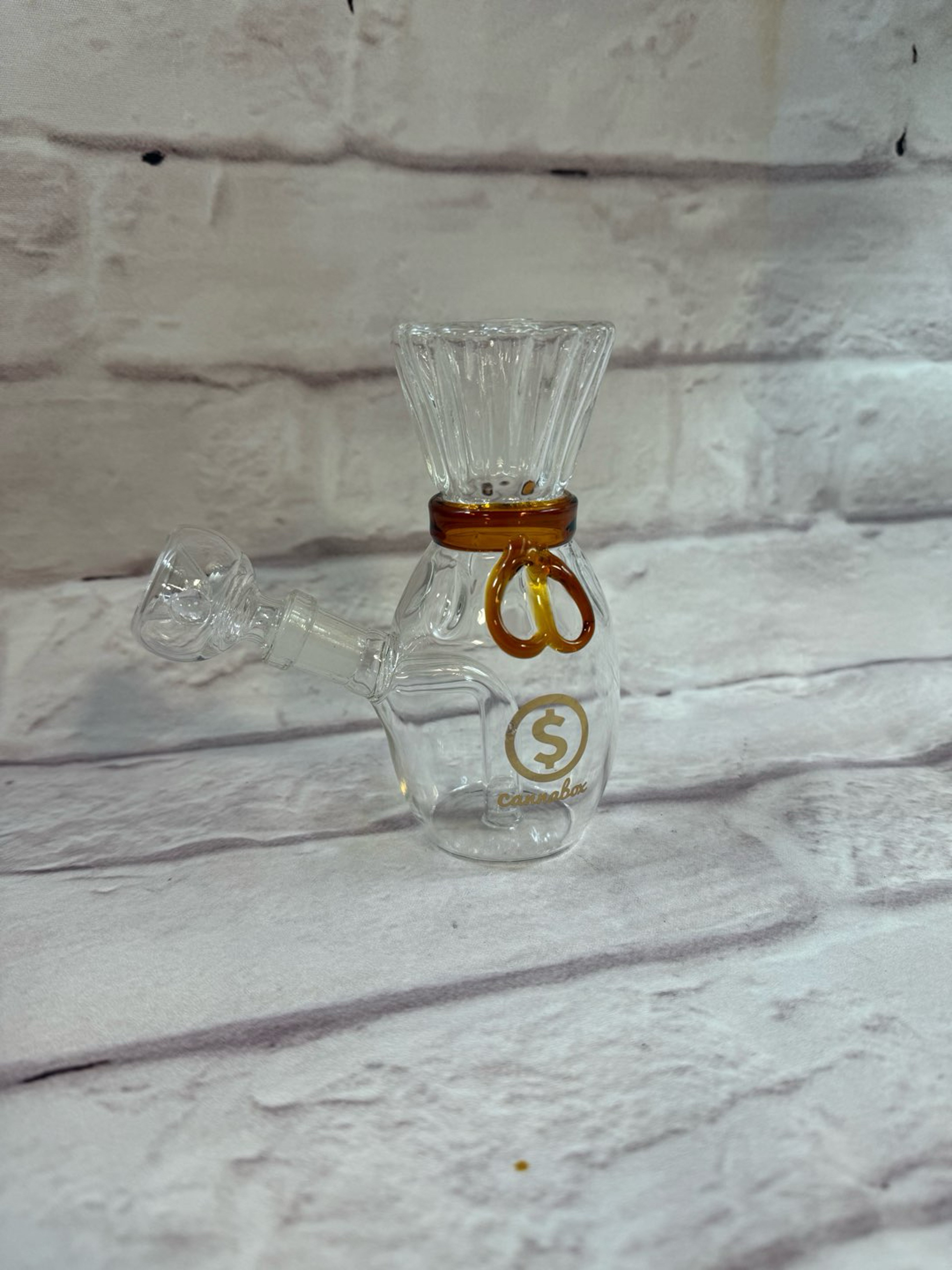 Preview pic of Cannabox Moneybag Bong