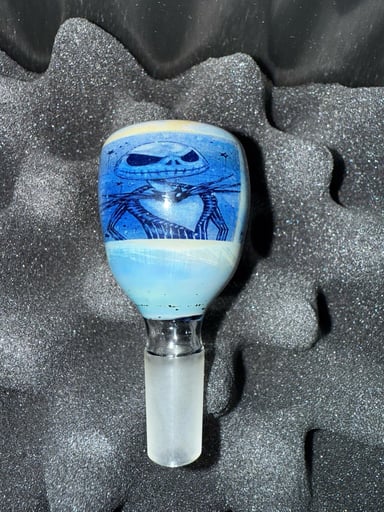 Preview pic of RX Glassworks Jack Skellington bowl