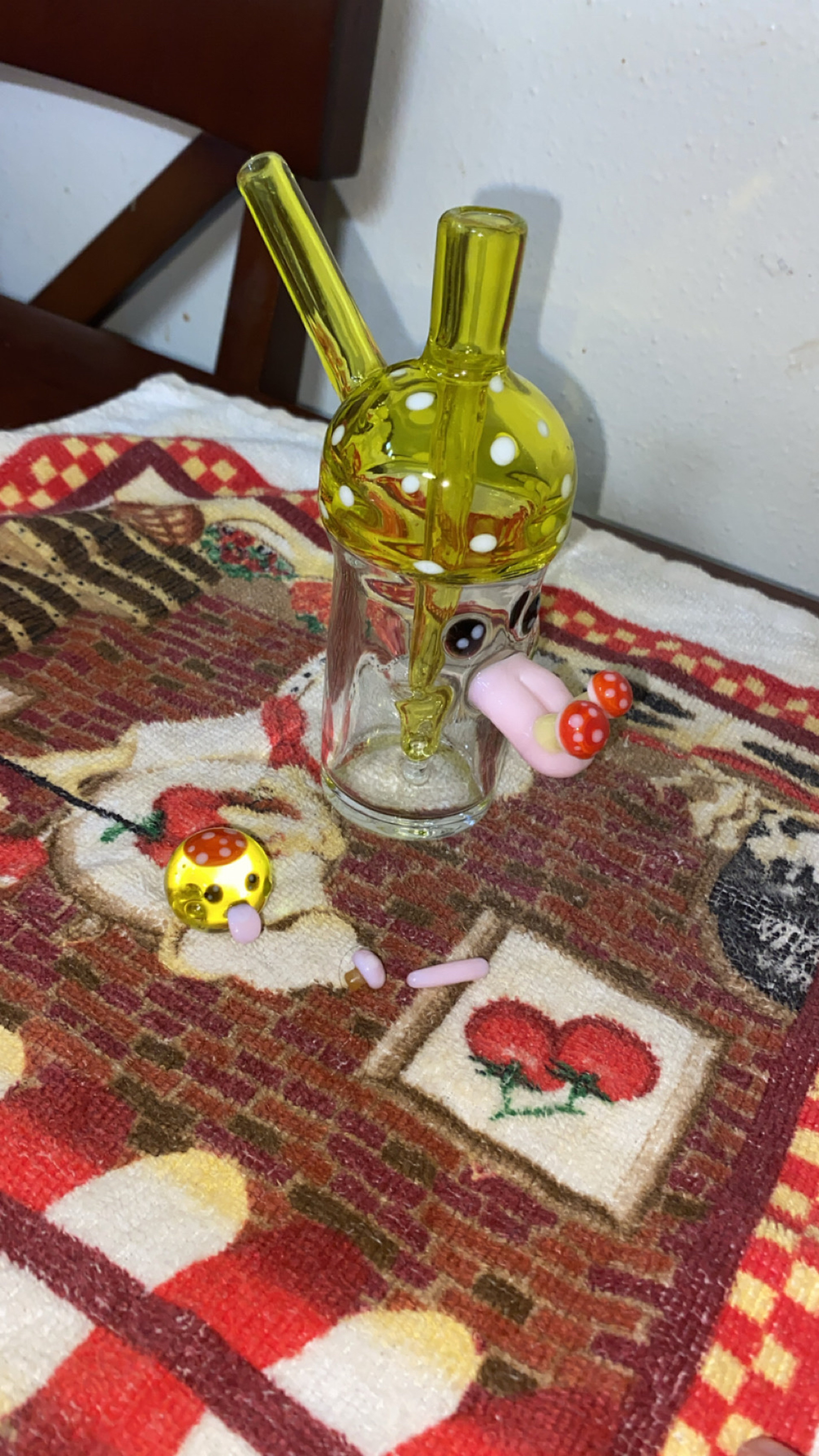 Preview pic of Alexander the great glass mushy set in solar flare can include a clear little yg glass bell jamer apon request