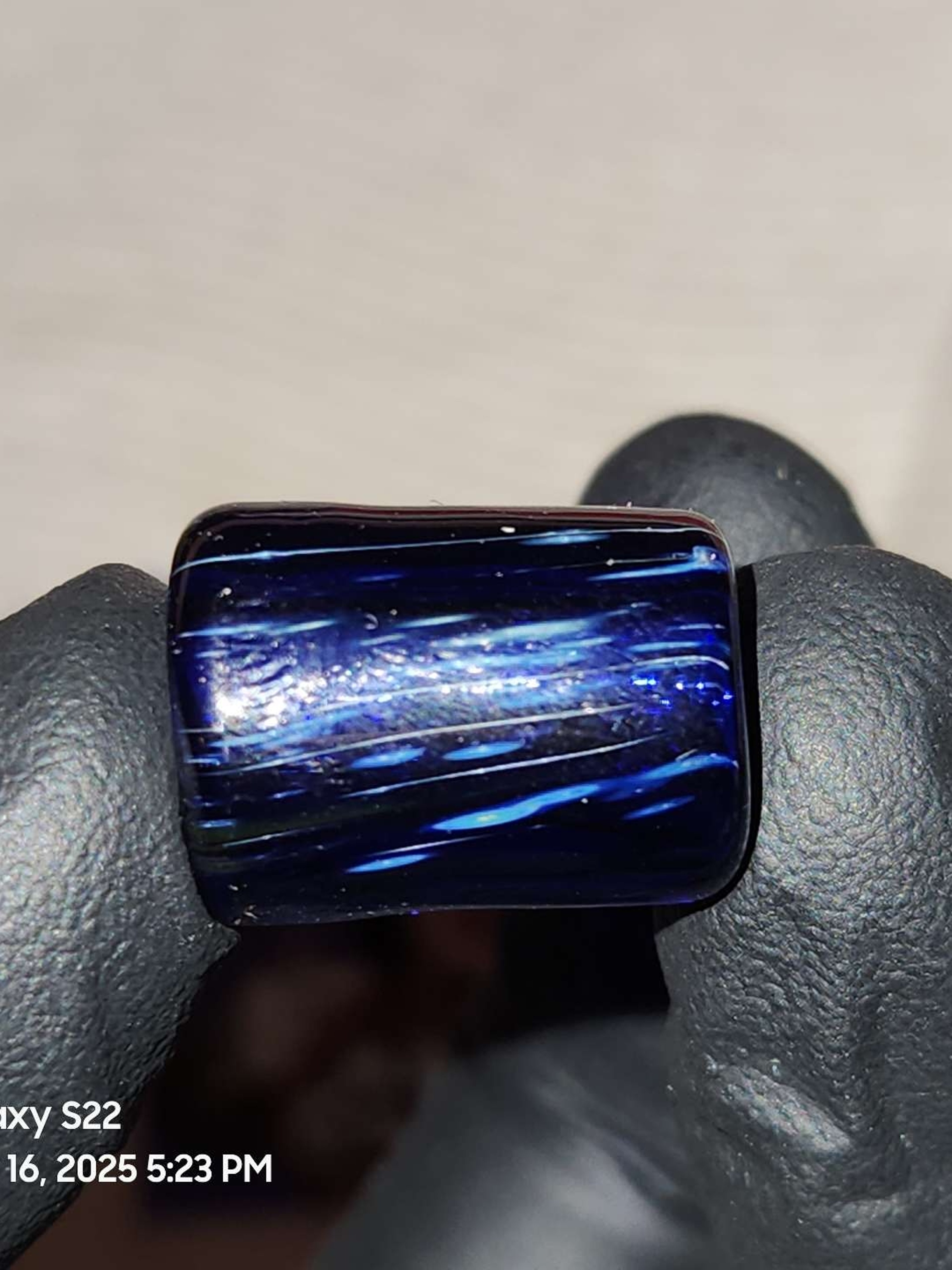 Preview pic of Mork glass blue bead