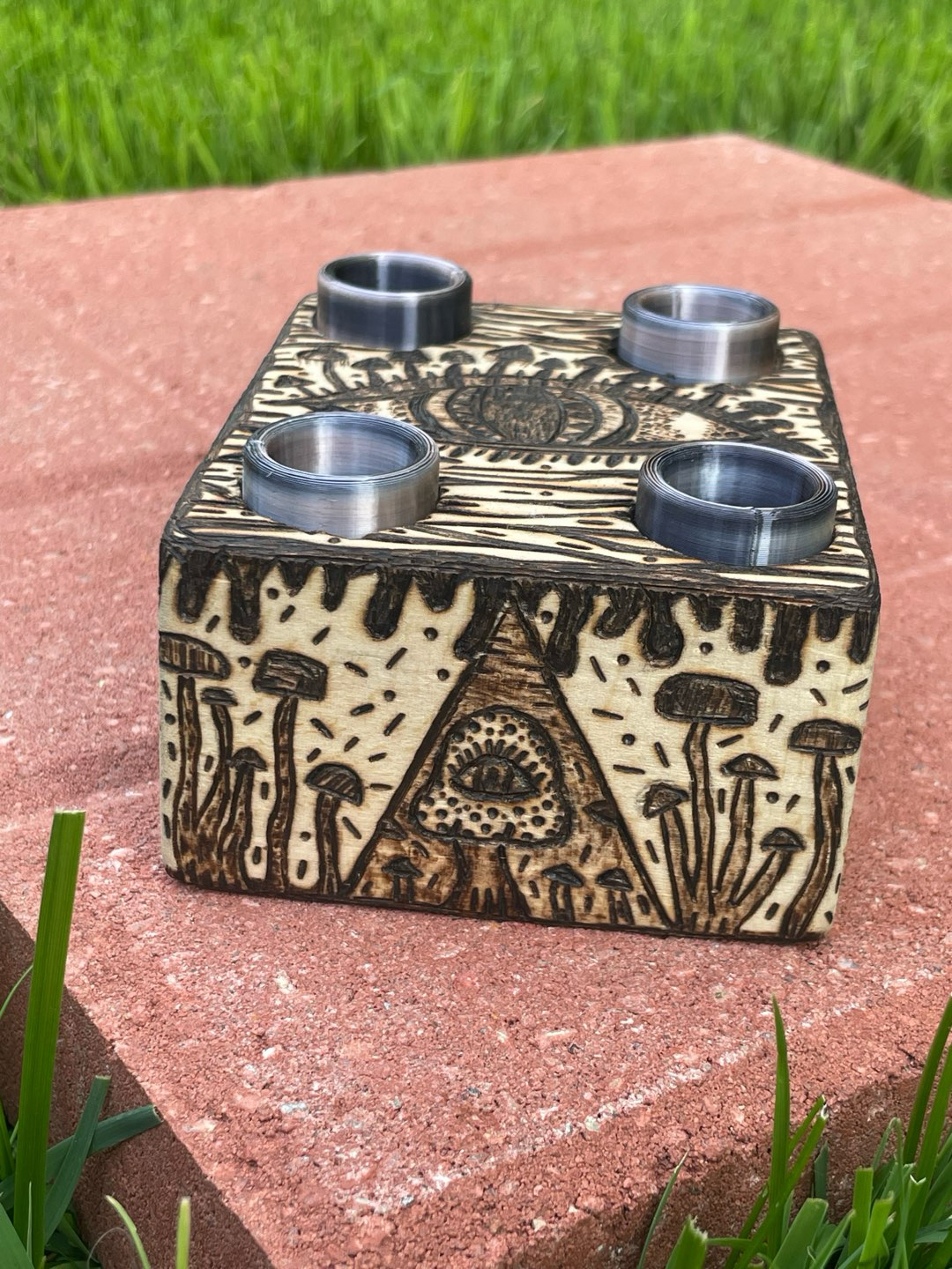 Preview pic of Trippy 18mm Slide Stand