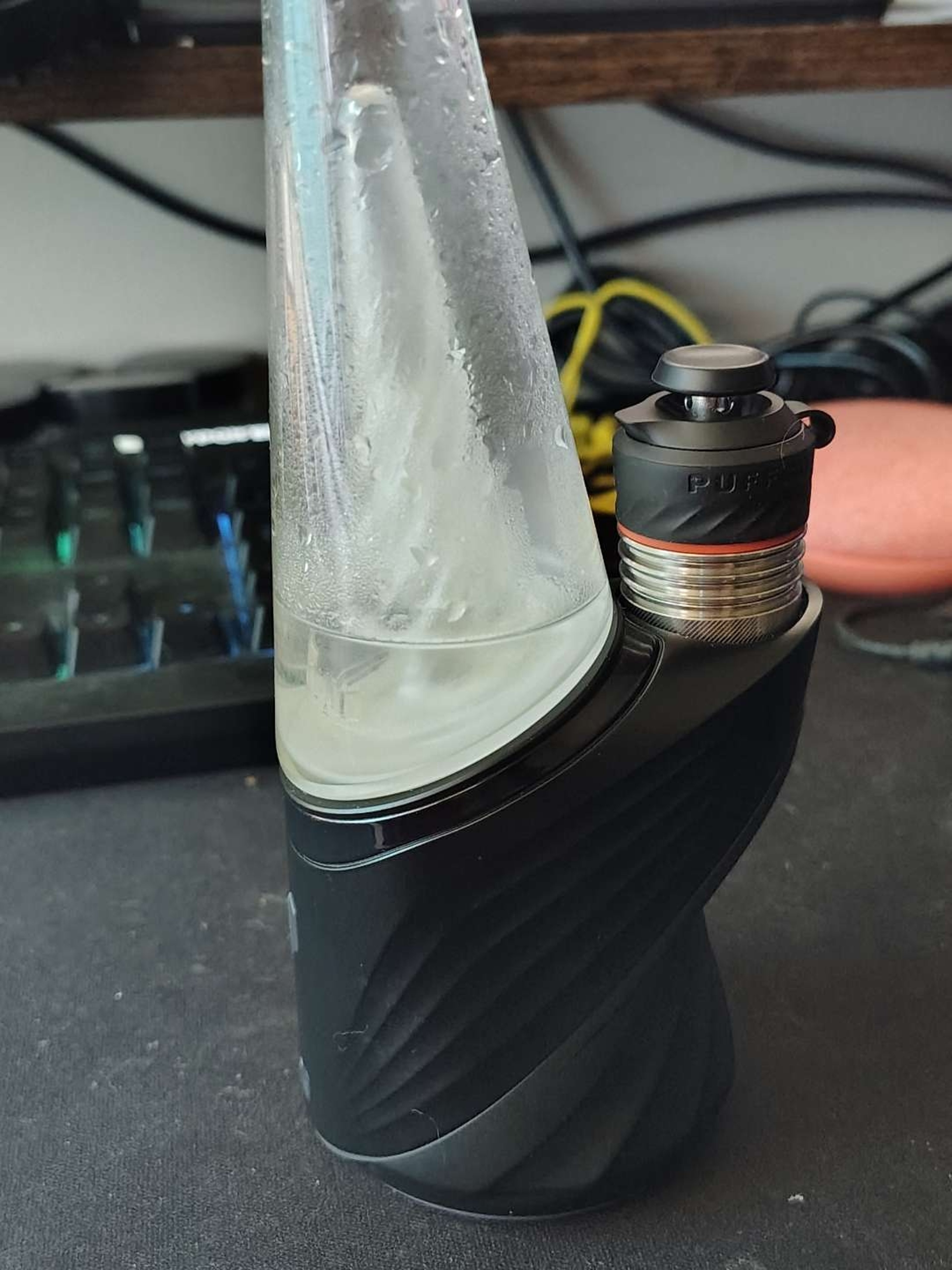 Preview pic of Puffco peak pro 2 w/ accessories