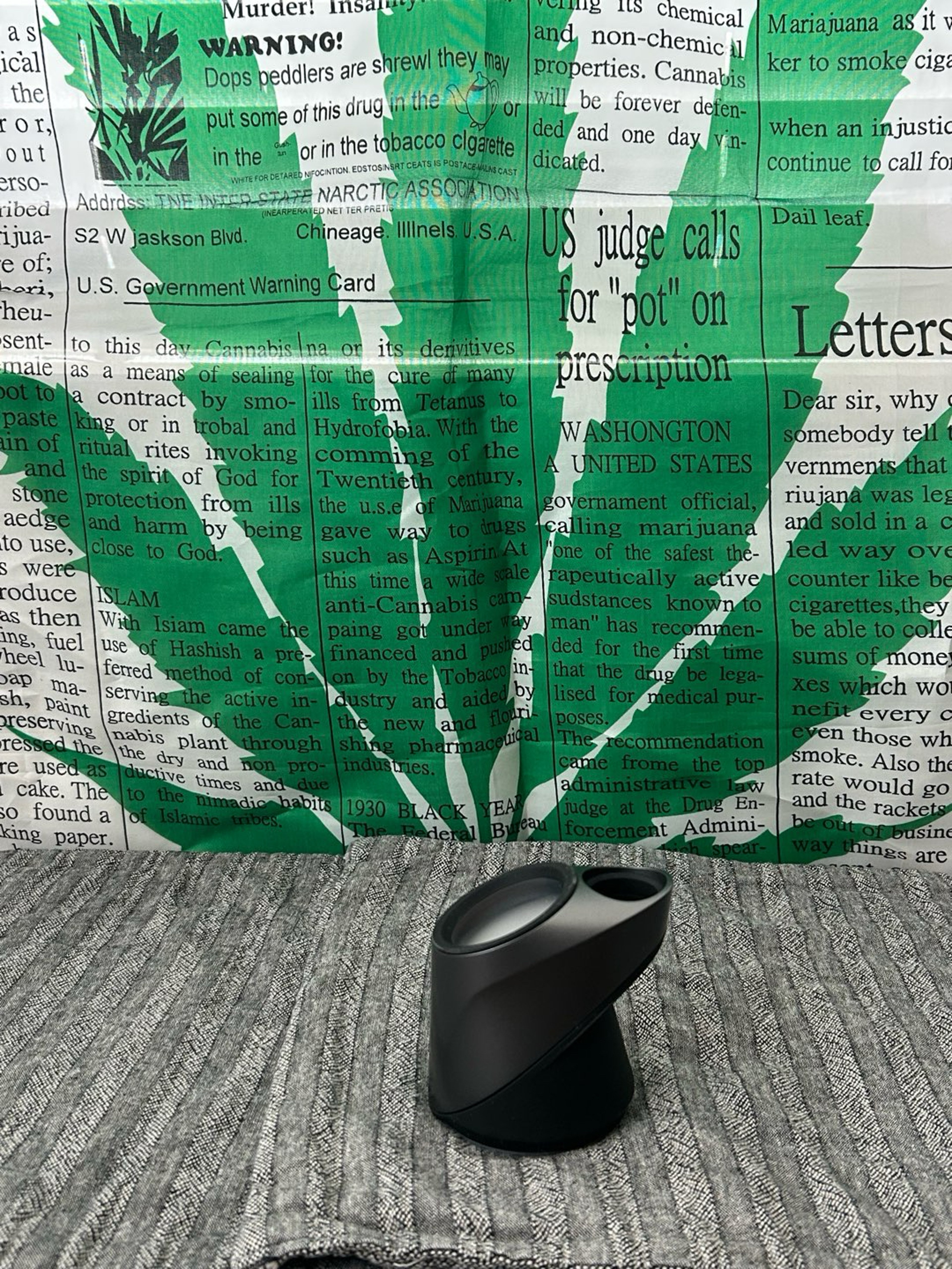 Preview pic of Puffco Peak Pro Base V1