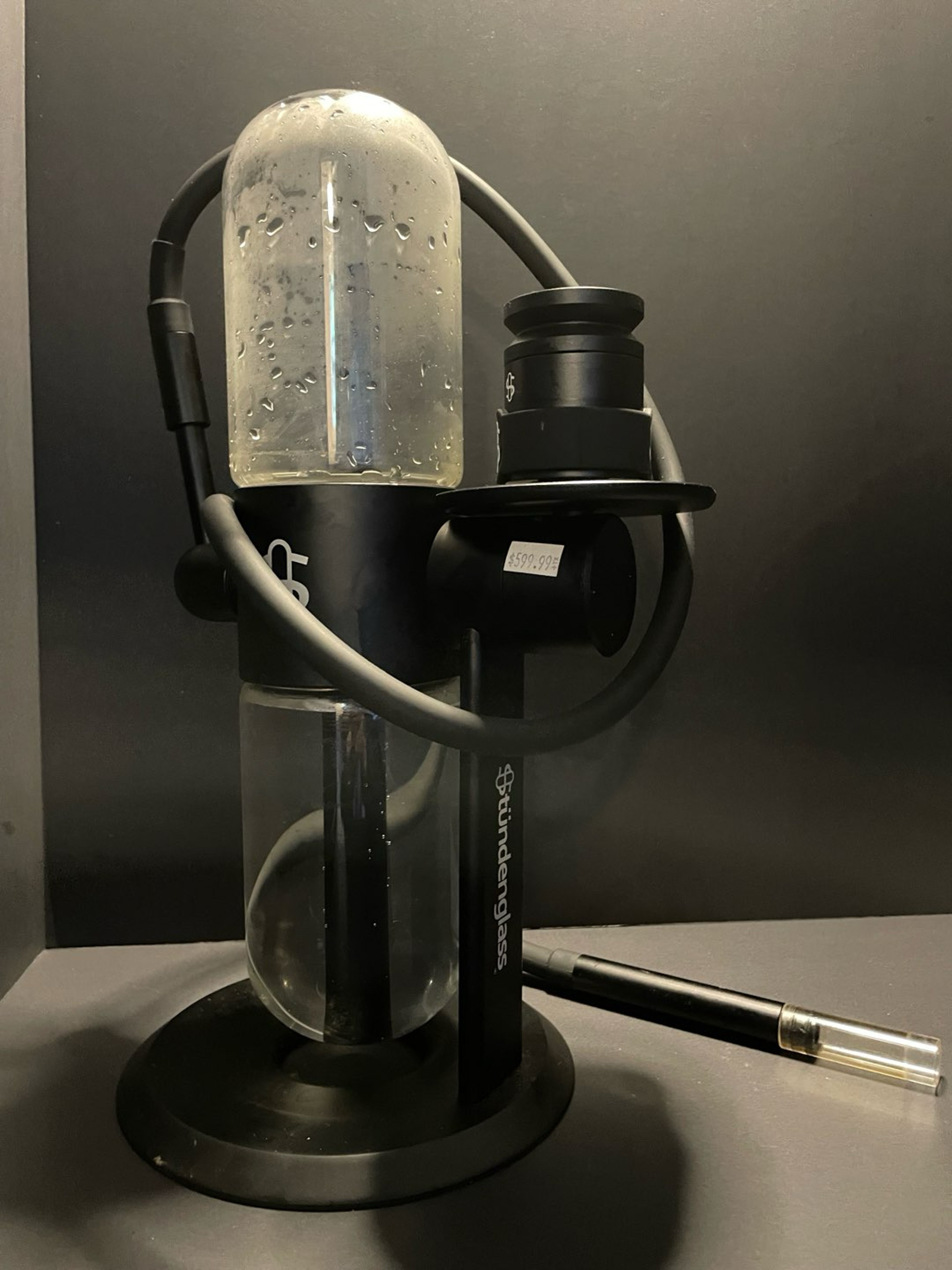 Preview pic of Stundenglass gravity bong