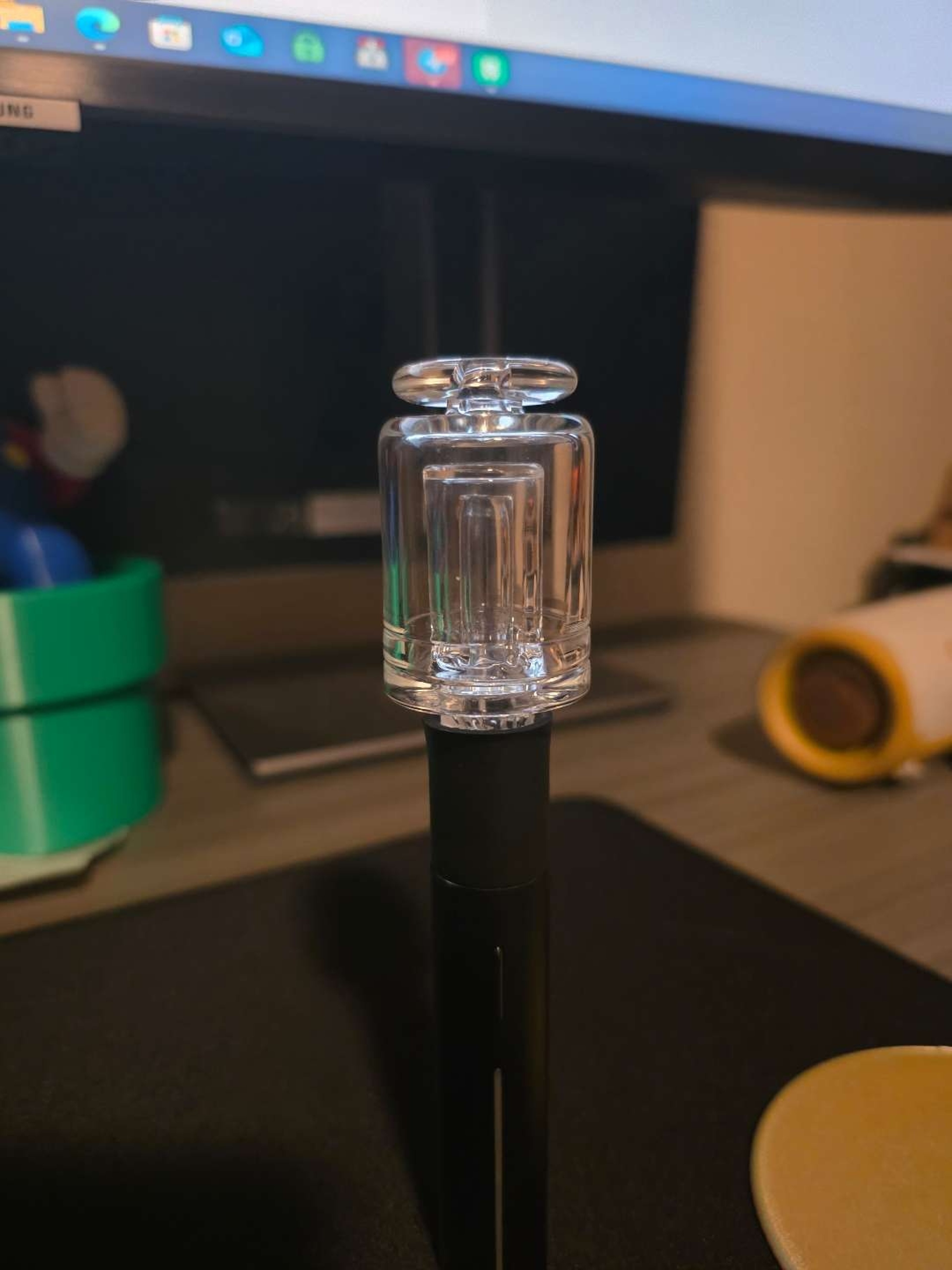 Preview pic of Slate Glass Pivot Water Attachment