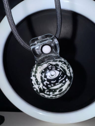 Preview pic of @glyph_glass Illuminati Pendant