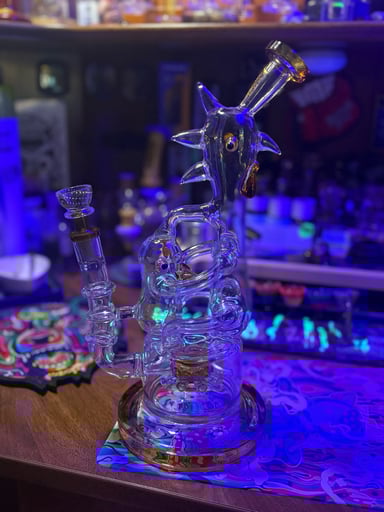 Preview pic of Clover Glass Chicken & Chicklet Recycler