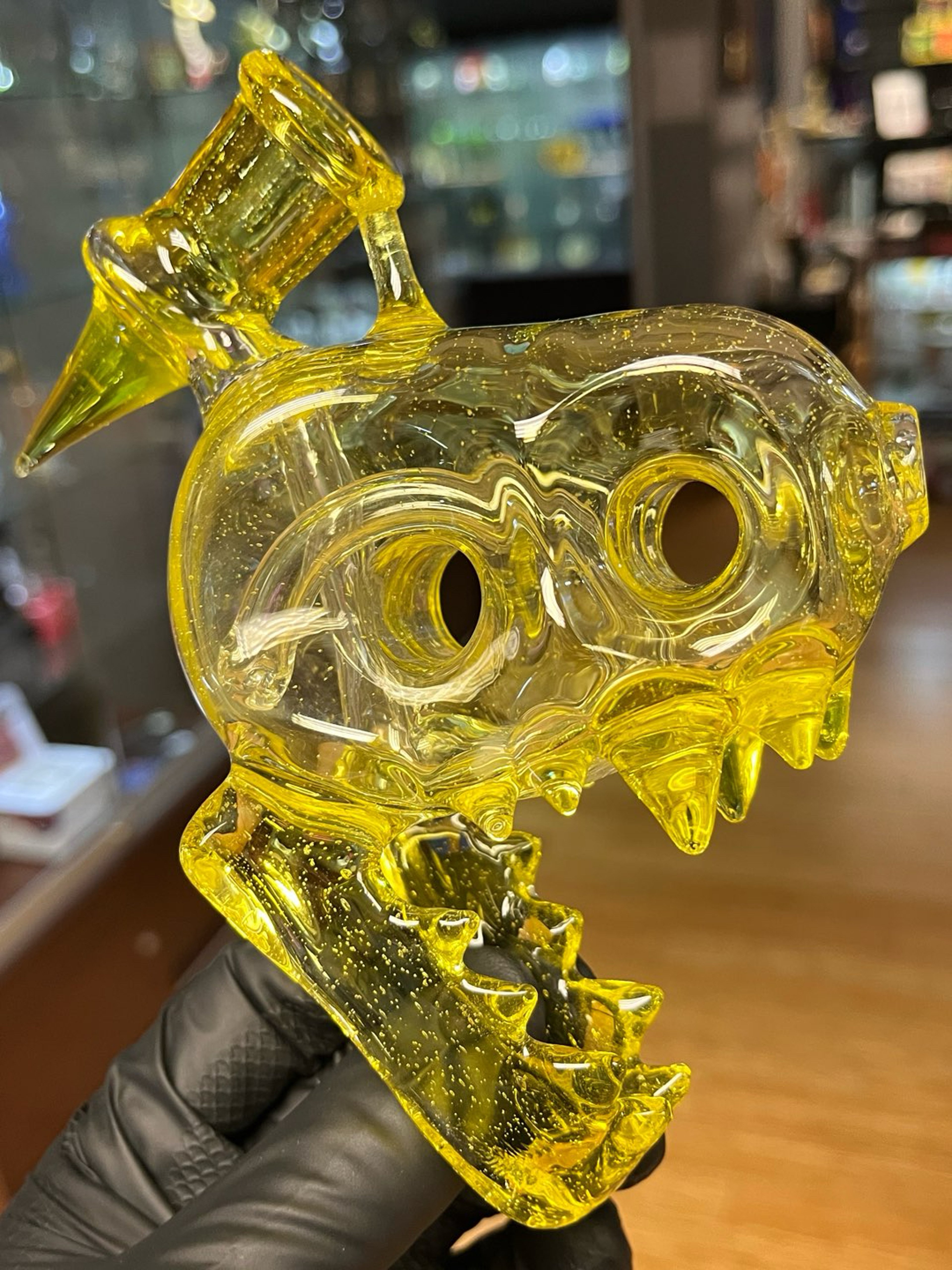 Preview pic of Enuff Glass Dino Head Pocket Fossil
