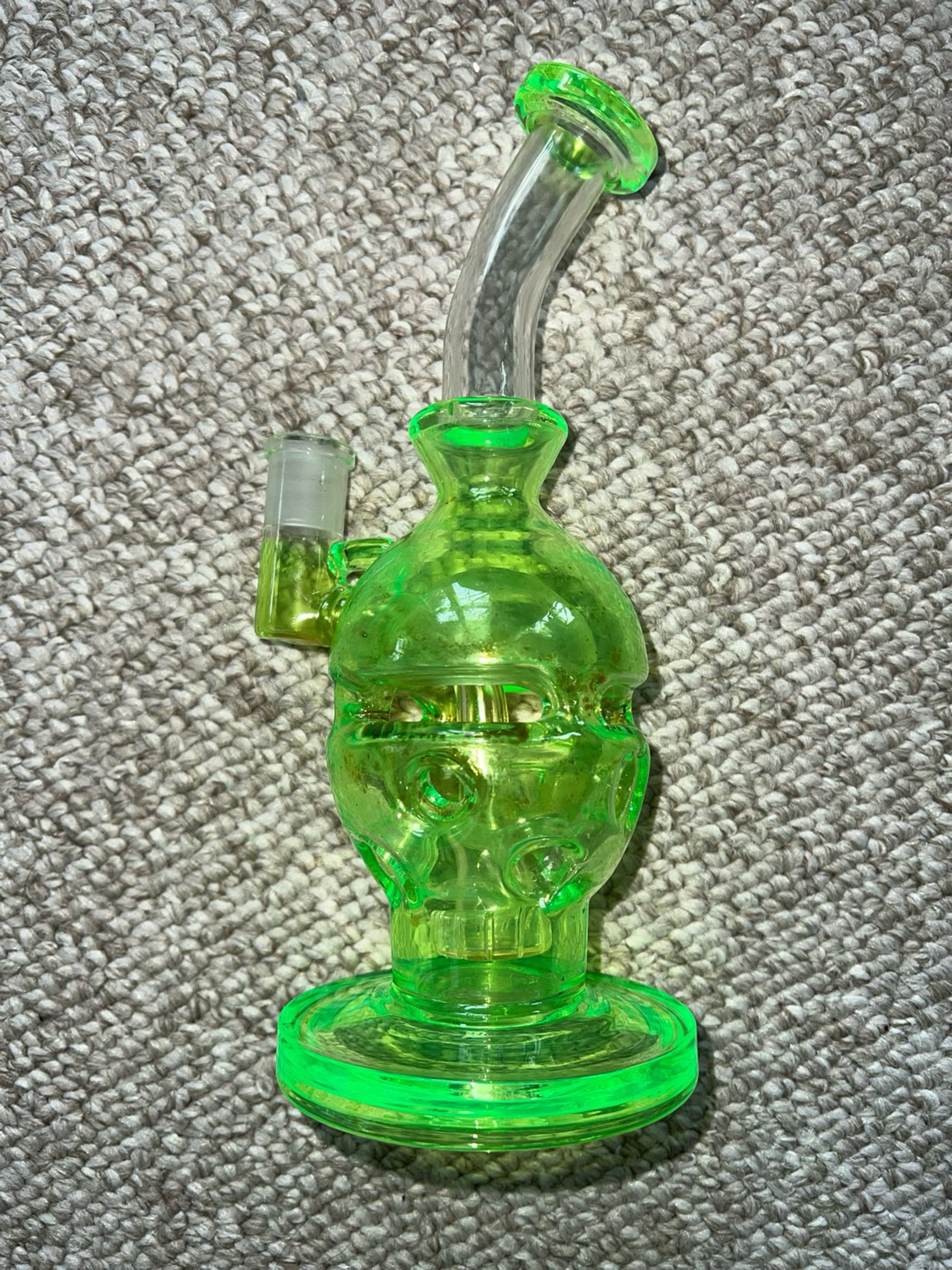 Preview pic of Green UV Reactive Egg Rig