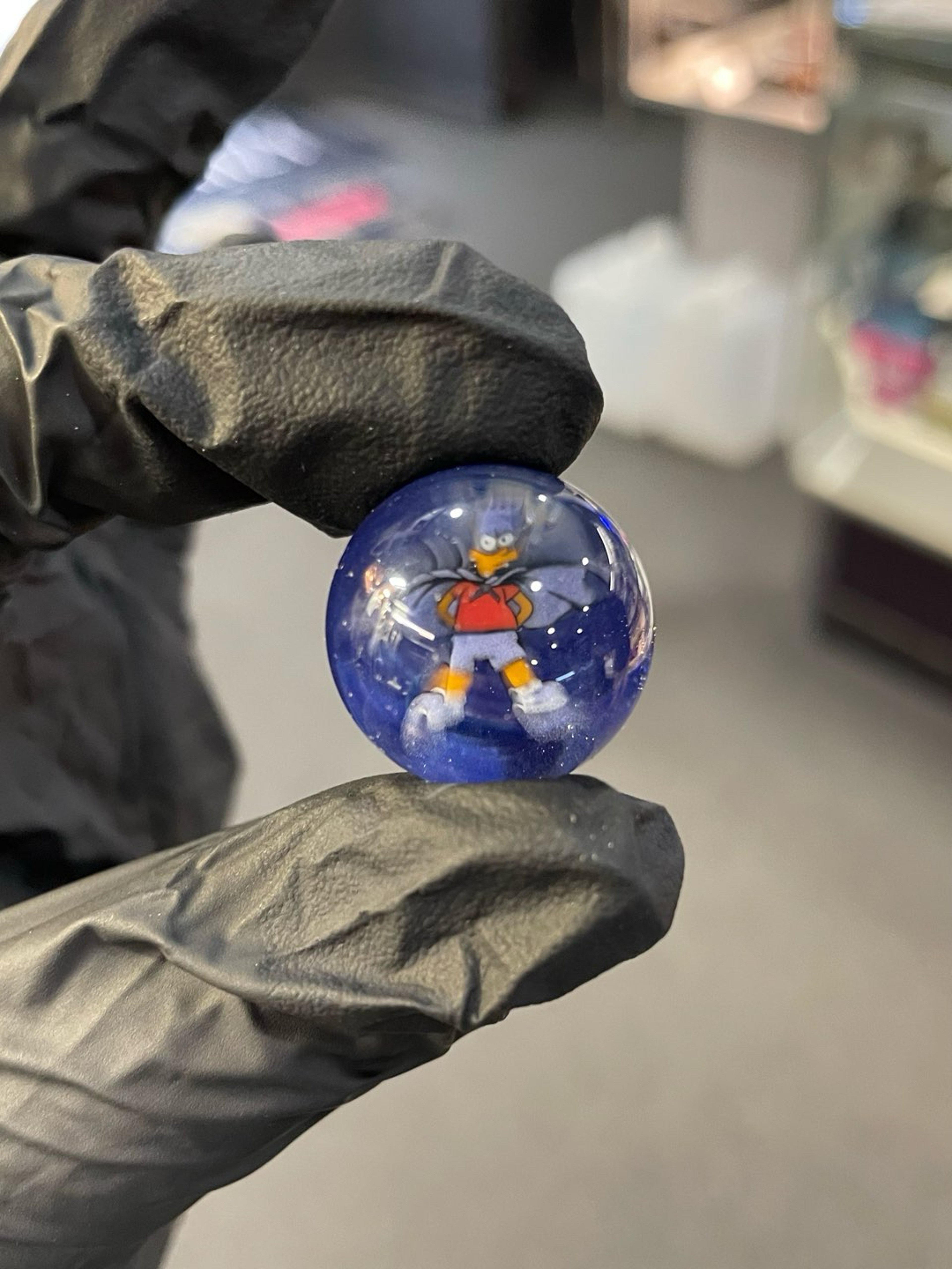 Preview pic of Willstar Glass Millie Marble Bart Man