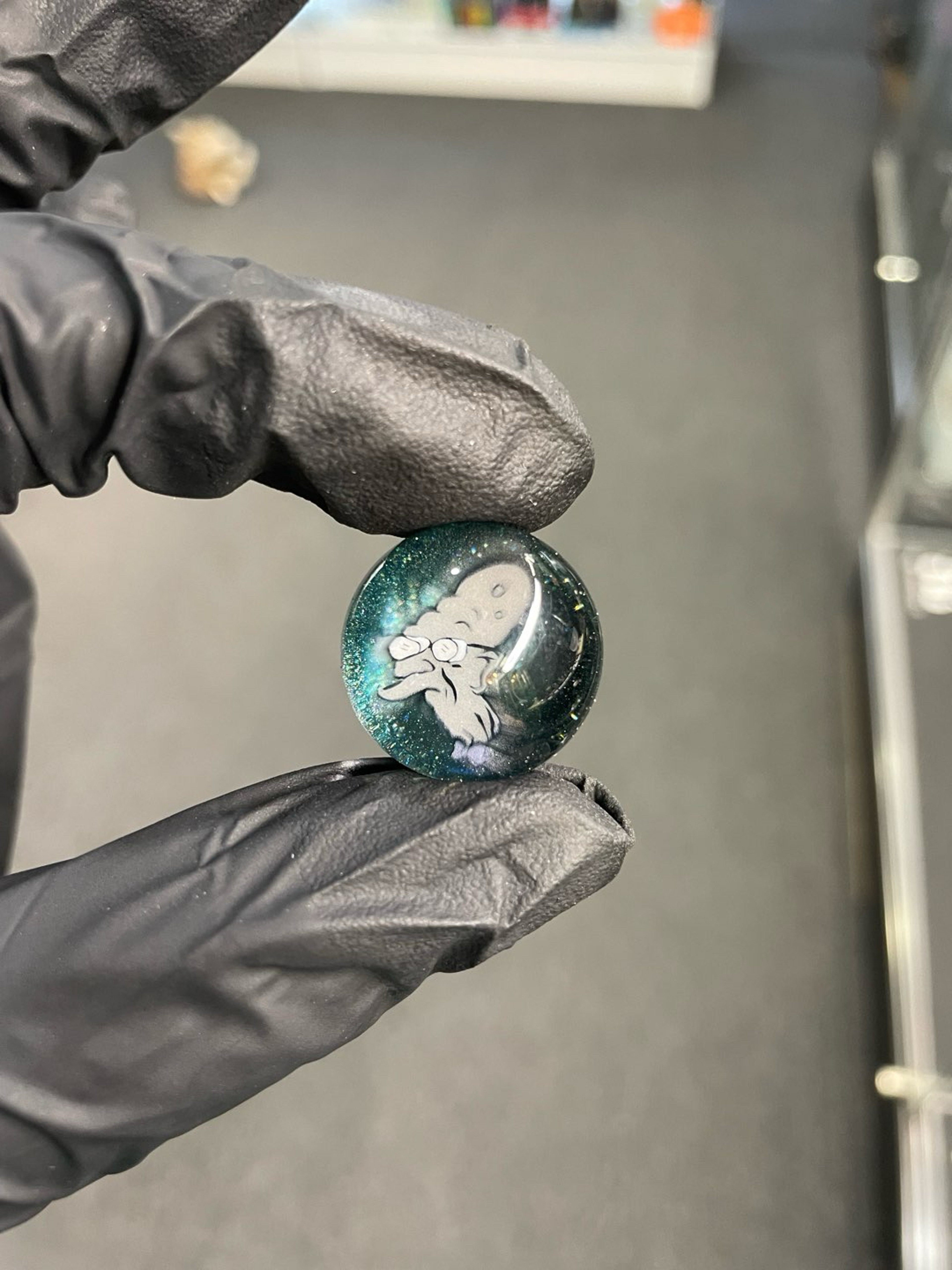 Preview pic of Willstar Glass Millie Marble Professor Farnsworth