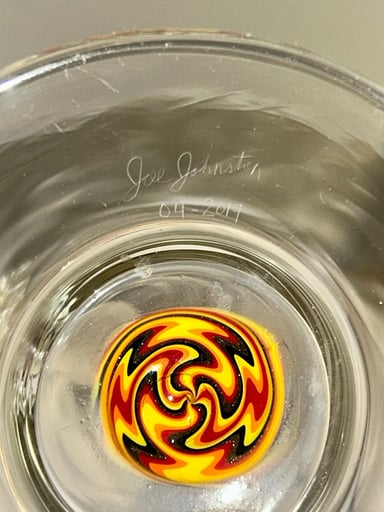 Preview pic of Joe Johnston glass rig with heady wig wag & linework