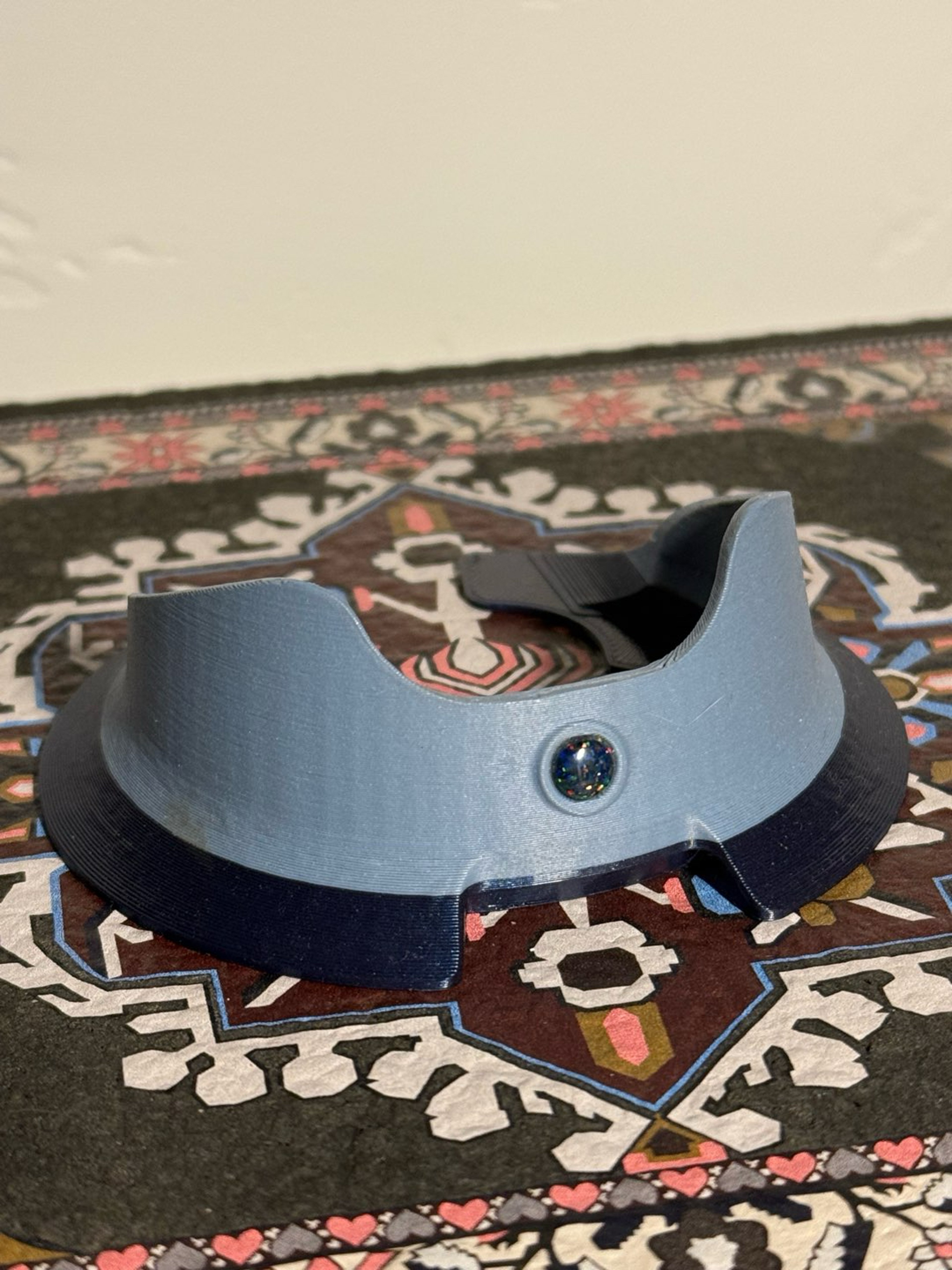 Preview pic of Dablatory Peak stand (w/ Black Opal)