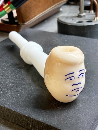Preview pic of Bobby Hill pipe