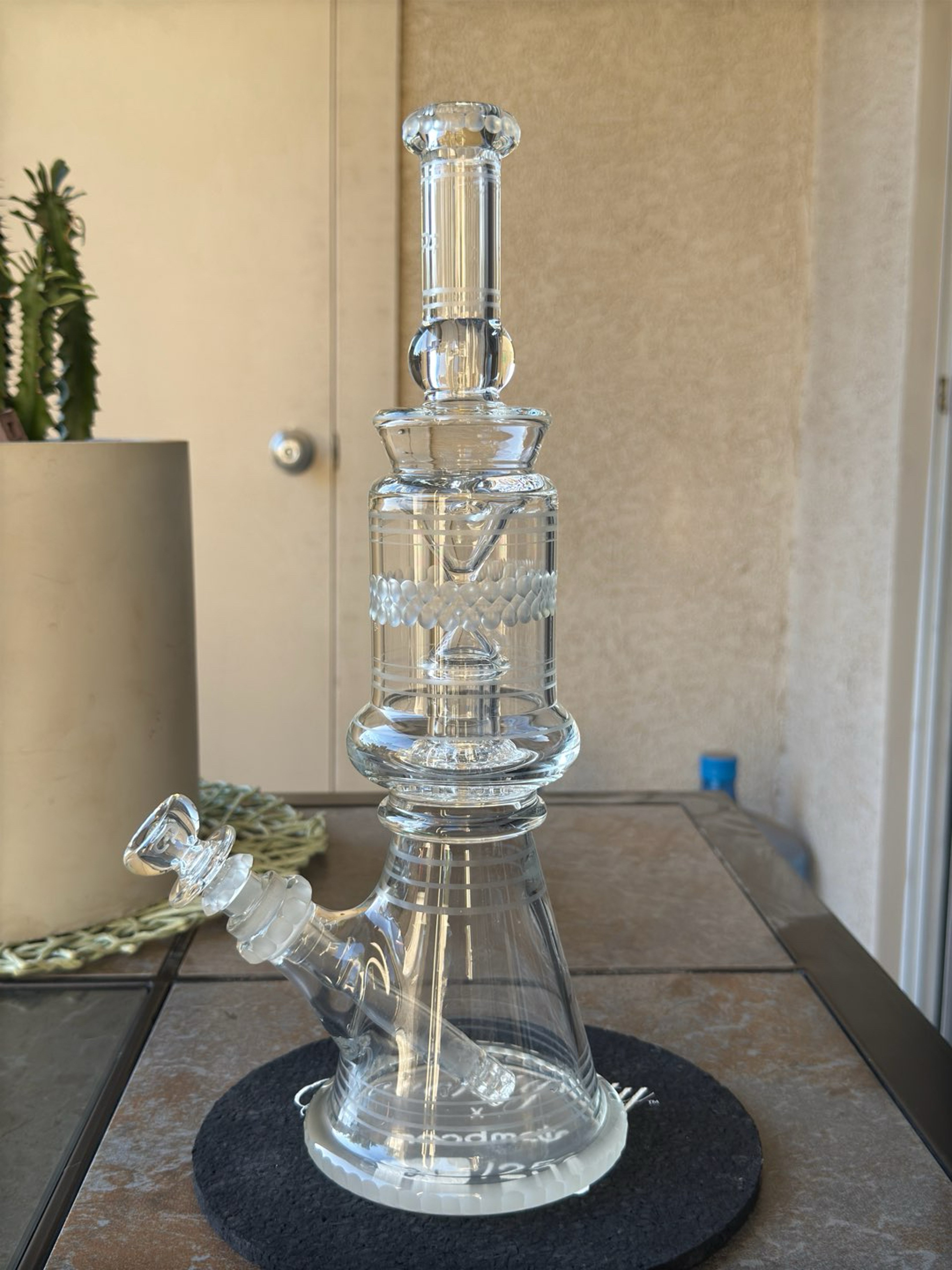 Preview pic of Möbius Glass 14er Coldwork Series 1/15, 2019