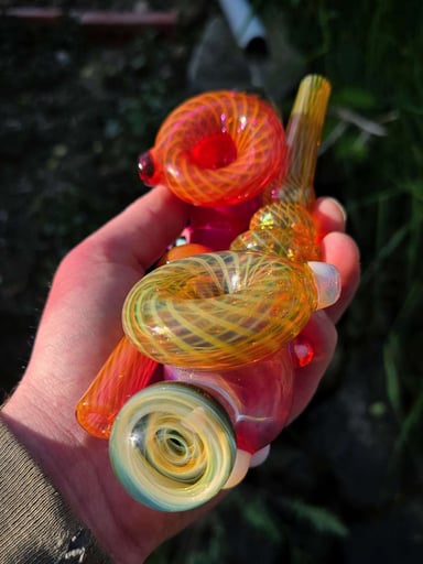 Preview pic of Fume Retti Locks