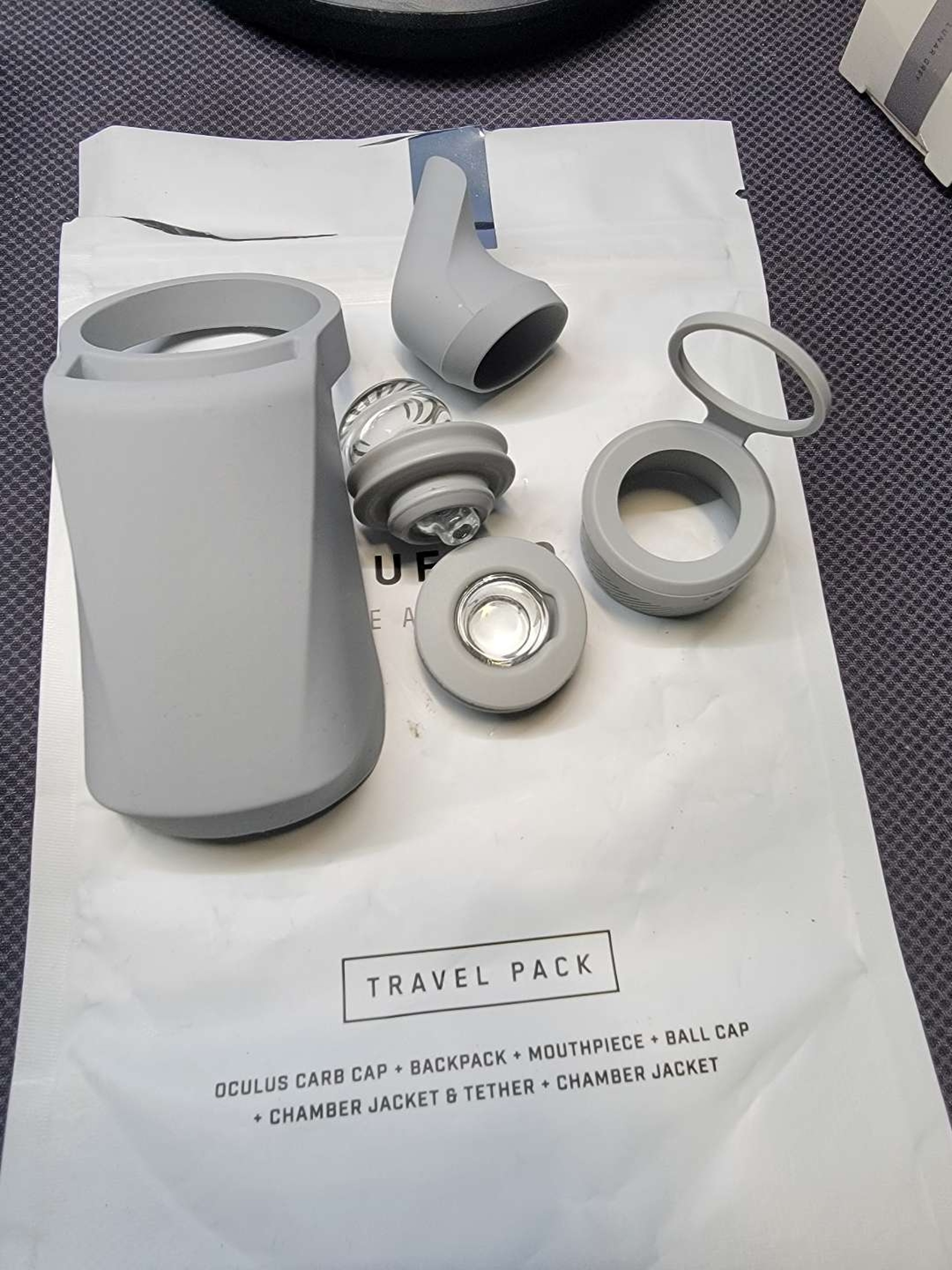 Preview pic of Peak pro guardian travel pack