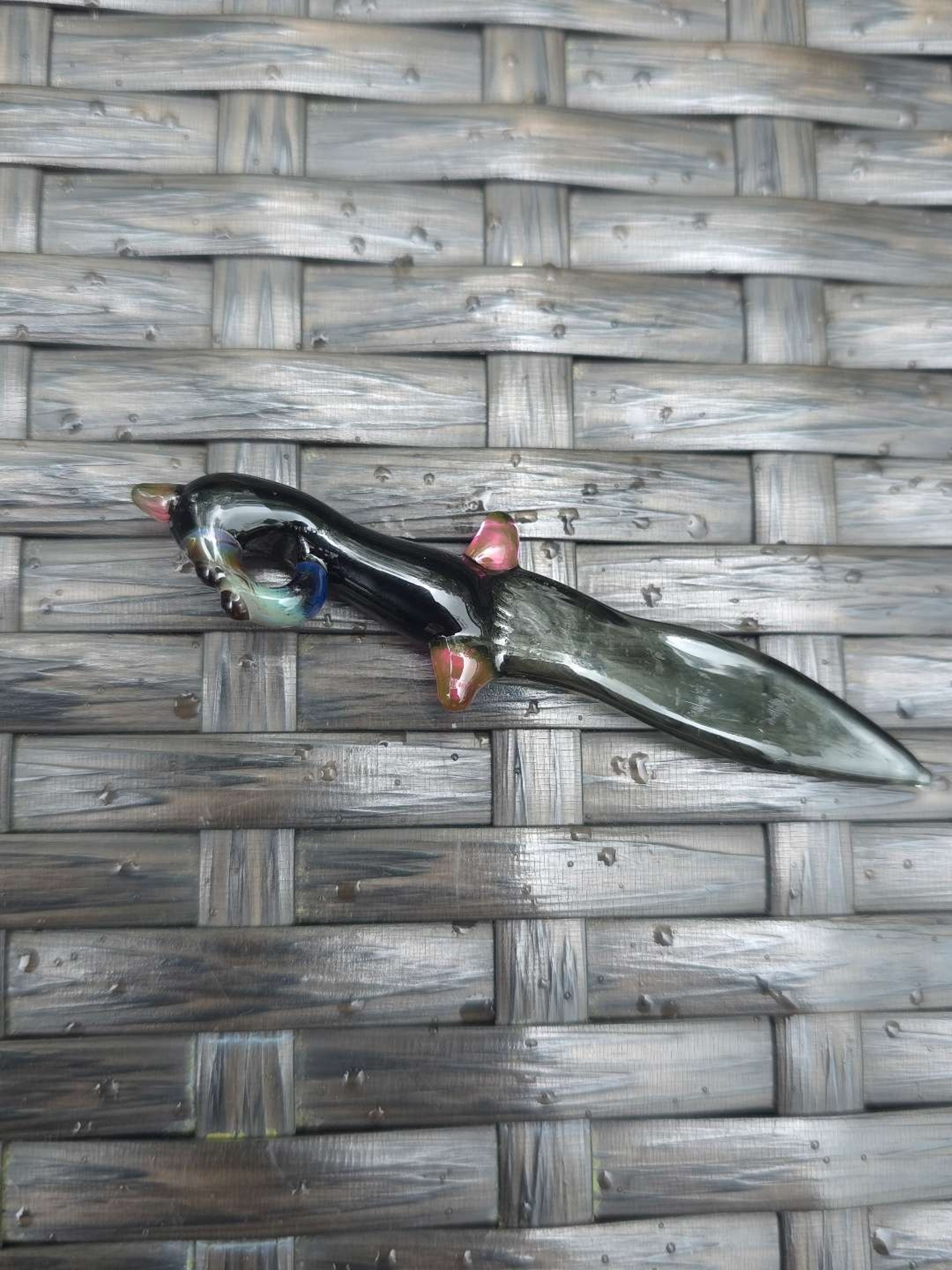 Preview pic of Akrius Glass Mini Sword Pendant Dabber