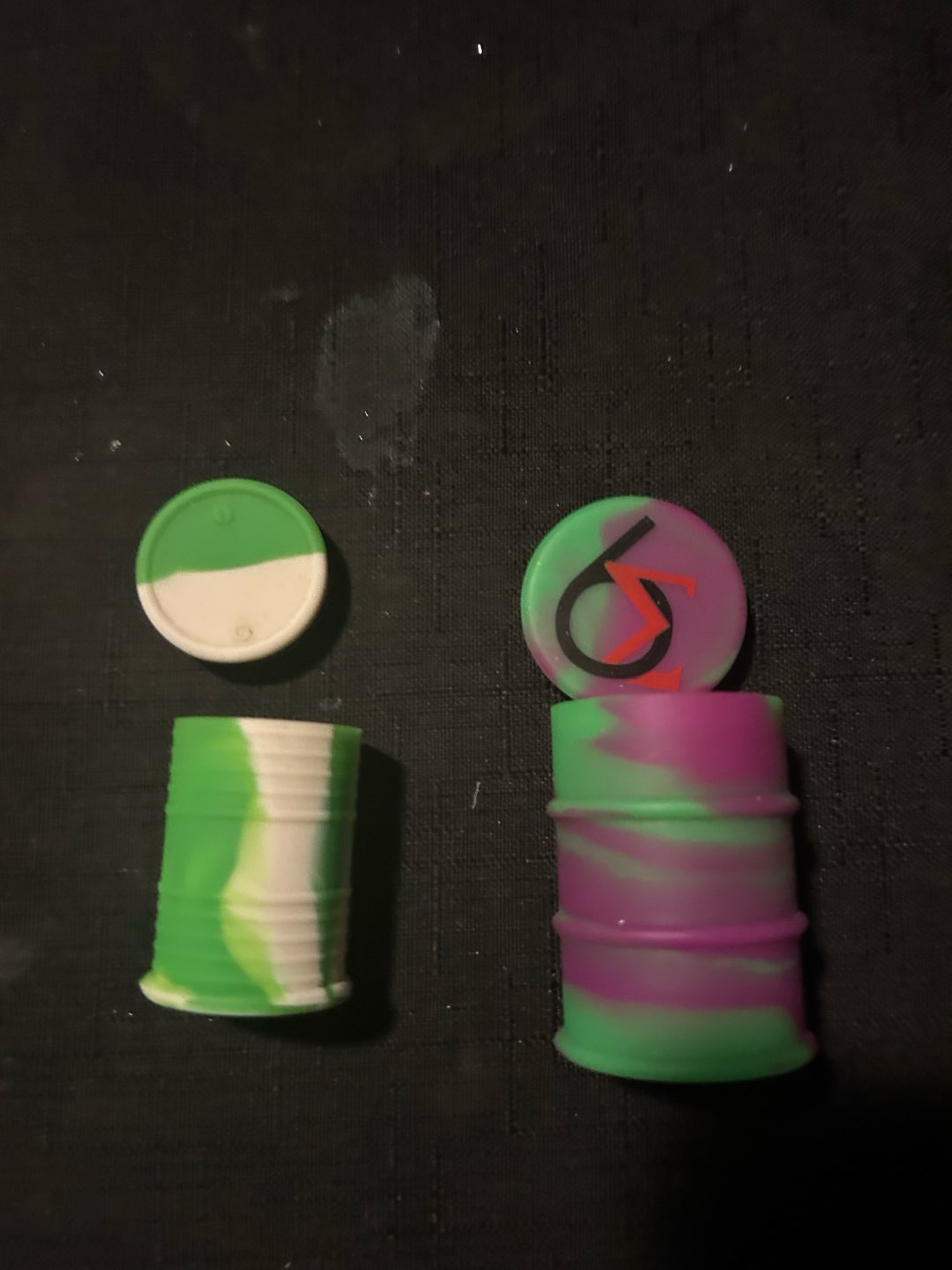 Preview pic of Silicone containers