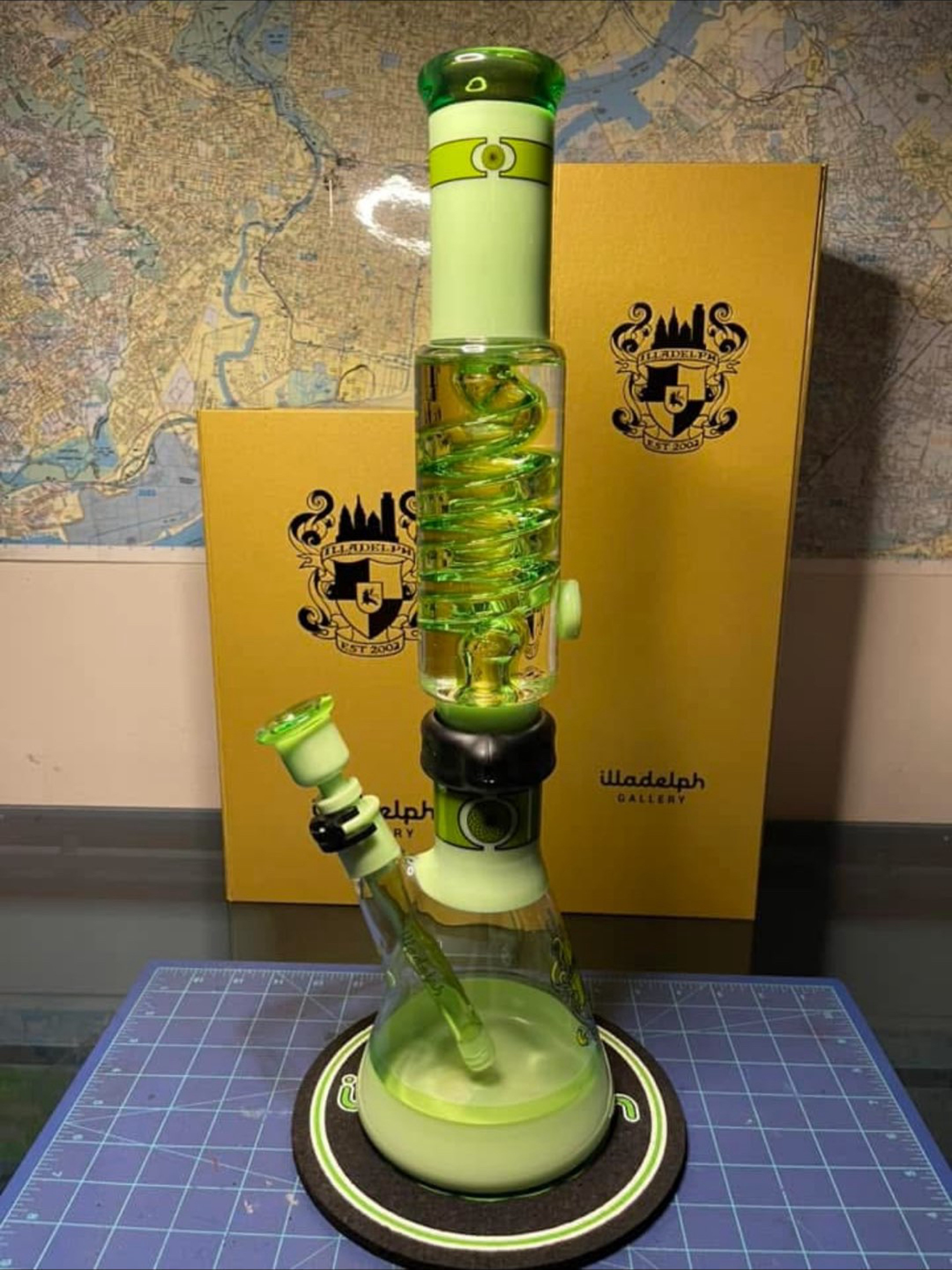 Preview pic of Illadelph signature coil beaker Lime Green