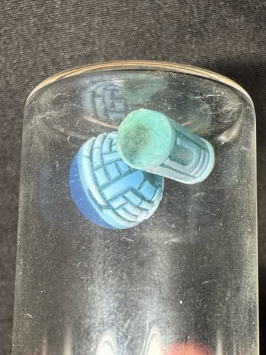 Preview pic of Rye glass pillar and valve