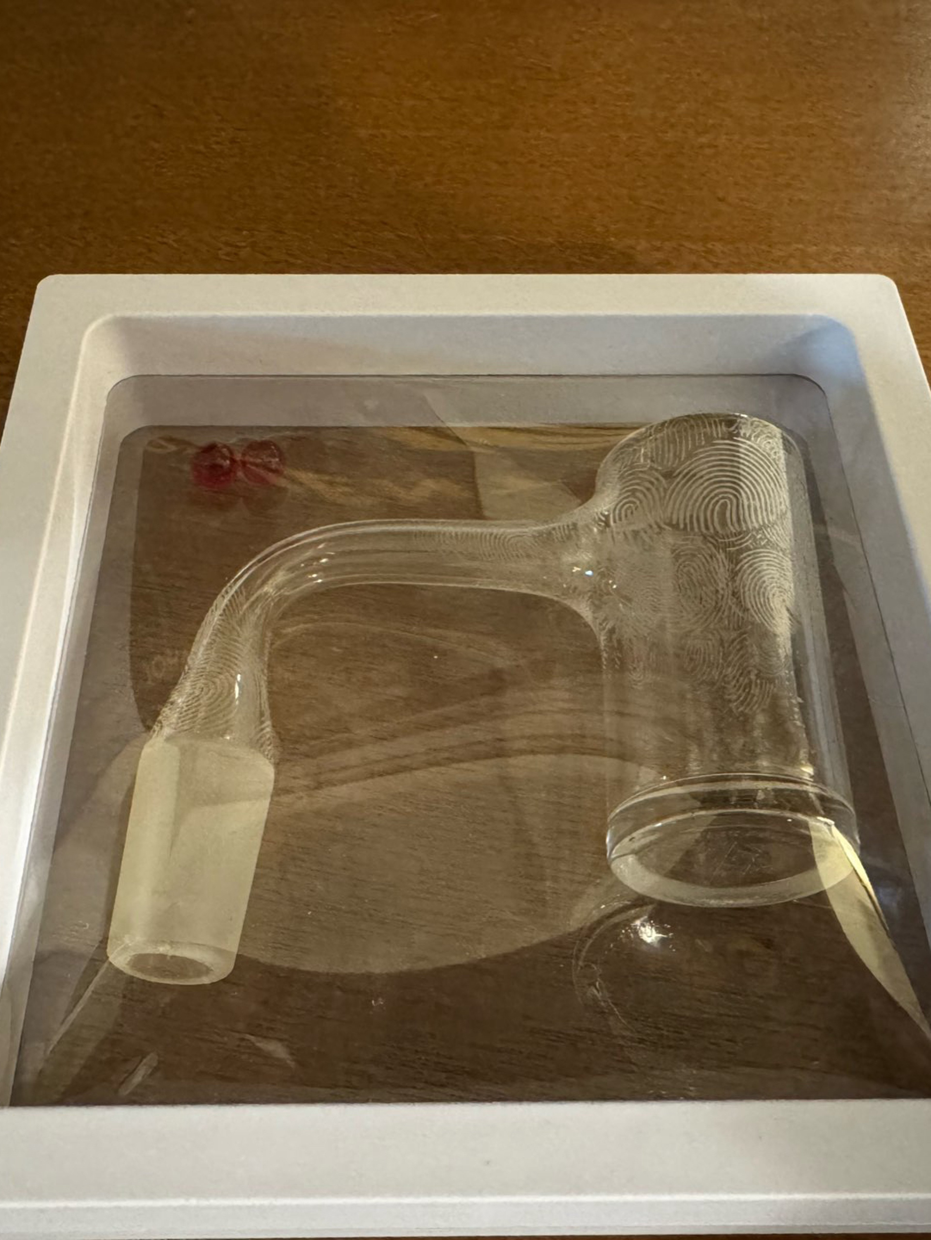 Preview pic of Victory Glassworks 14/90 Fingerprint Banger with Clear Terporium v2 Spinner Cap