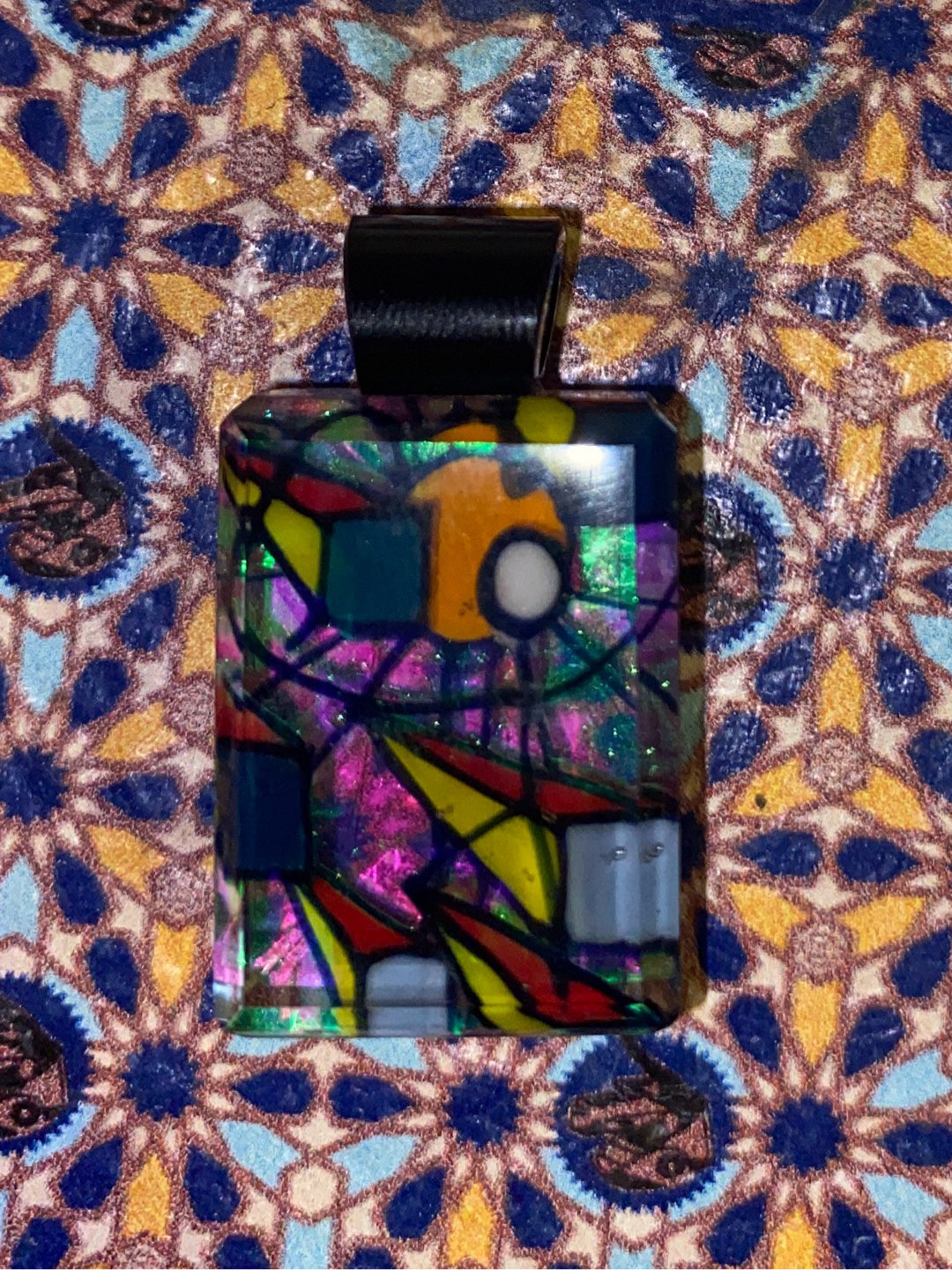 Preview pic of Boro Barto Stained Glass Dichroic Tile (OG)