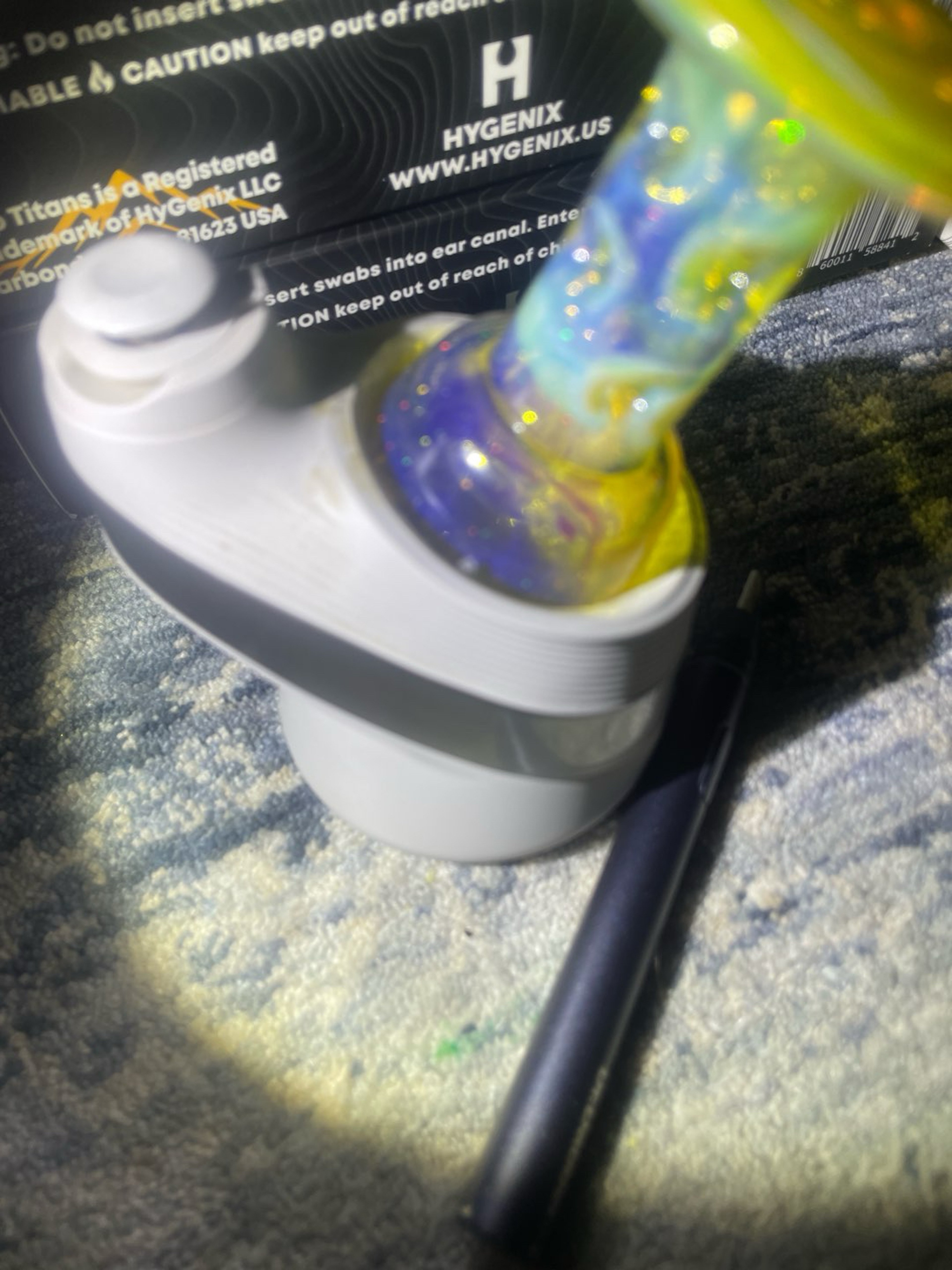 Preview pic of Durin opal glass top