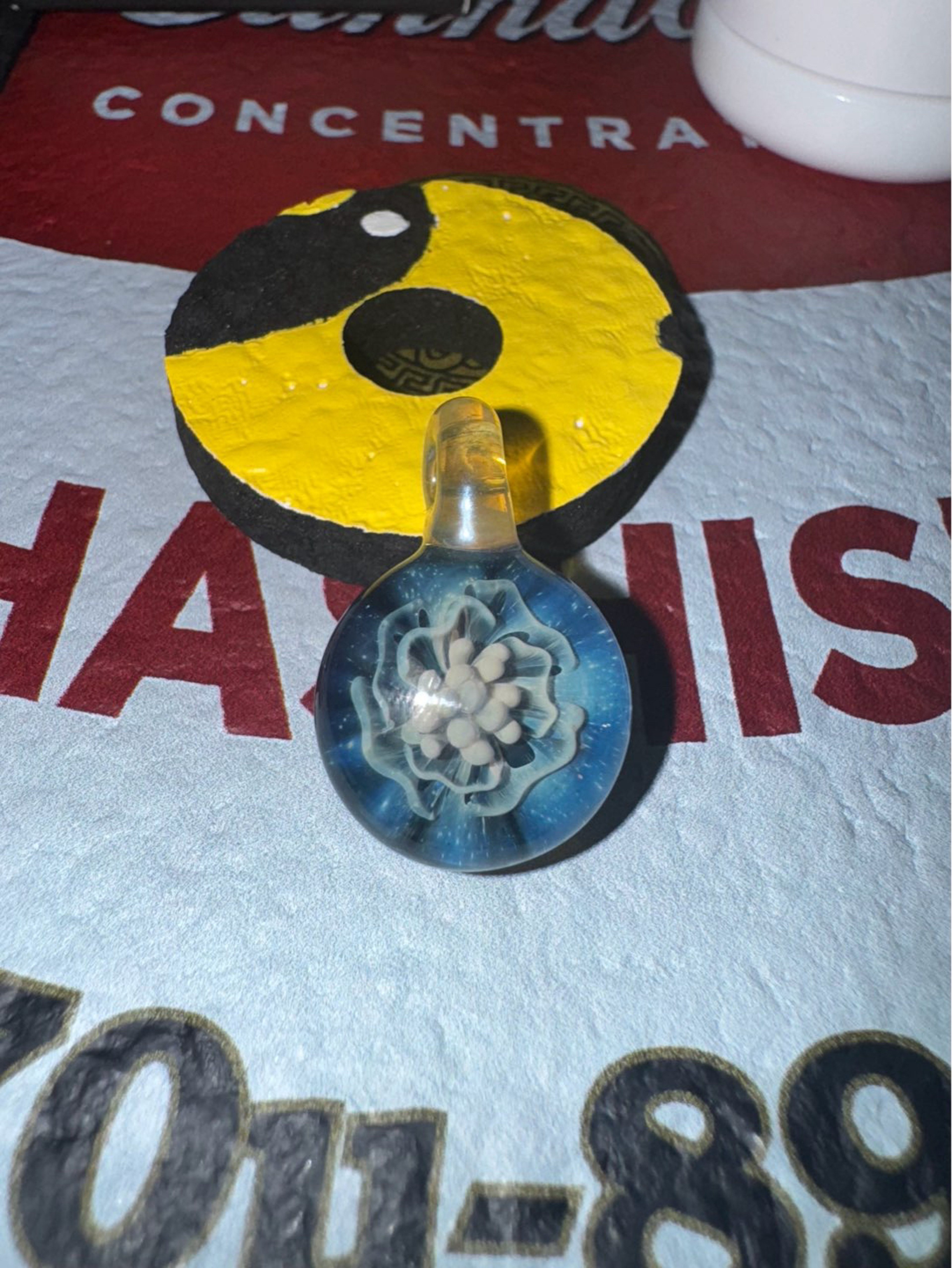 Pendant image 0
