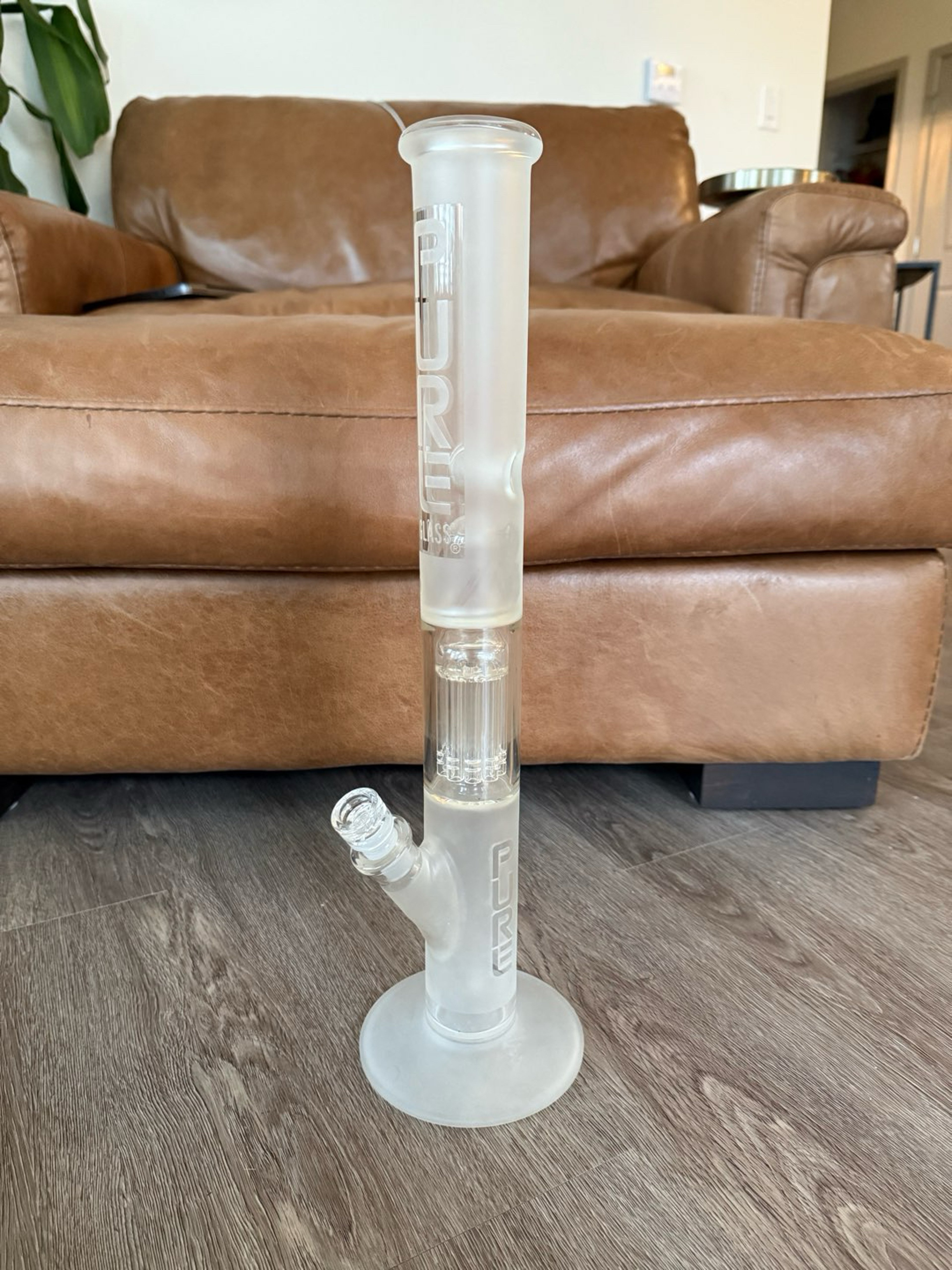 Preview pic of Frosted 18” Glass Tube- 10 Arm Single Tree